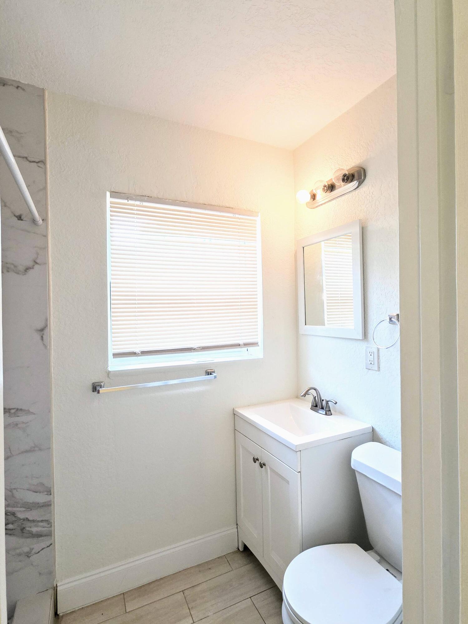 1220 Ne 1st Avenue Property Photo 19