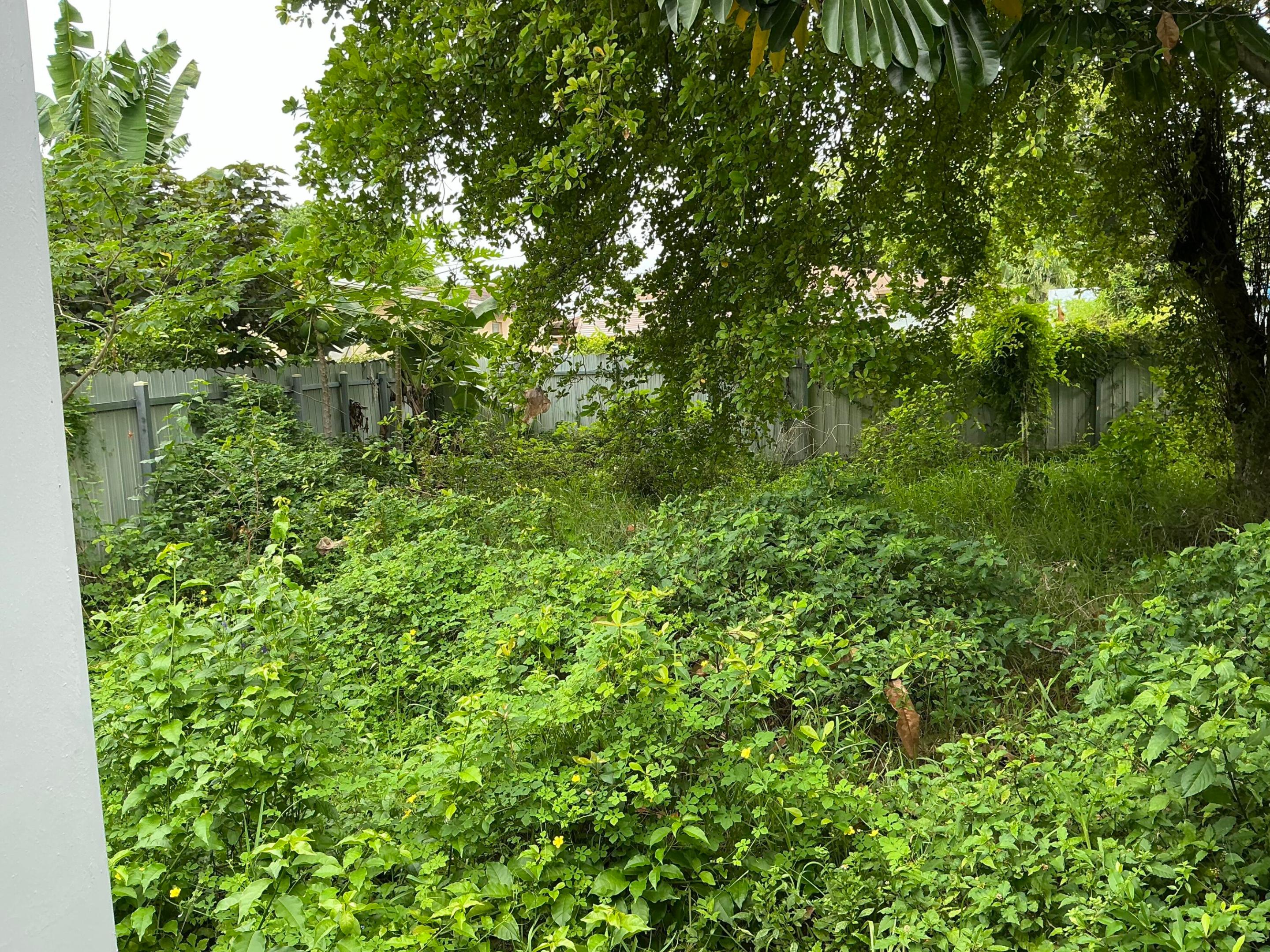 5207 Fletcher Street Property Photo 3