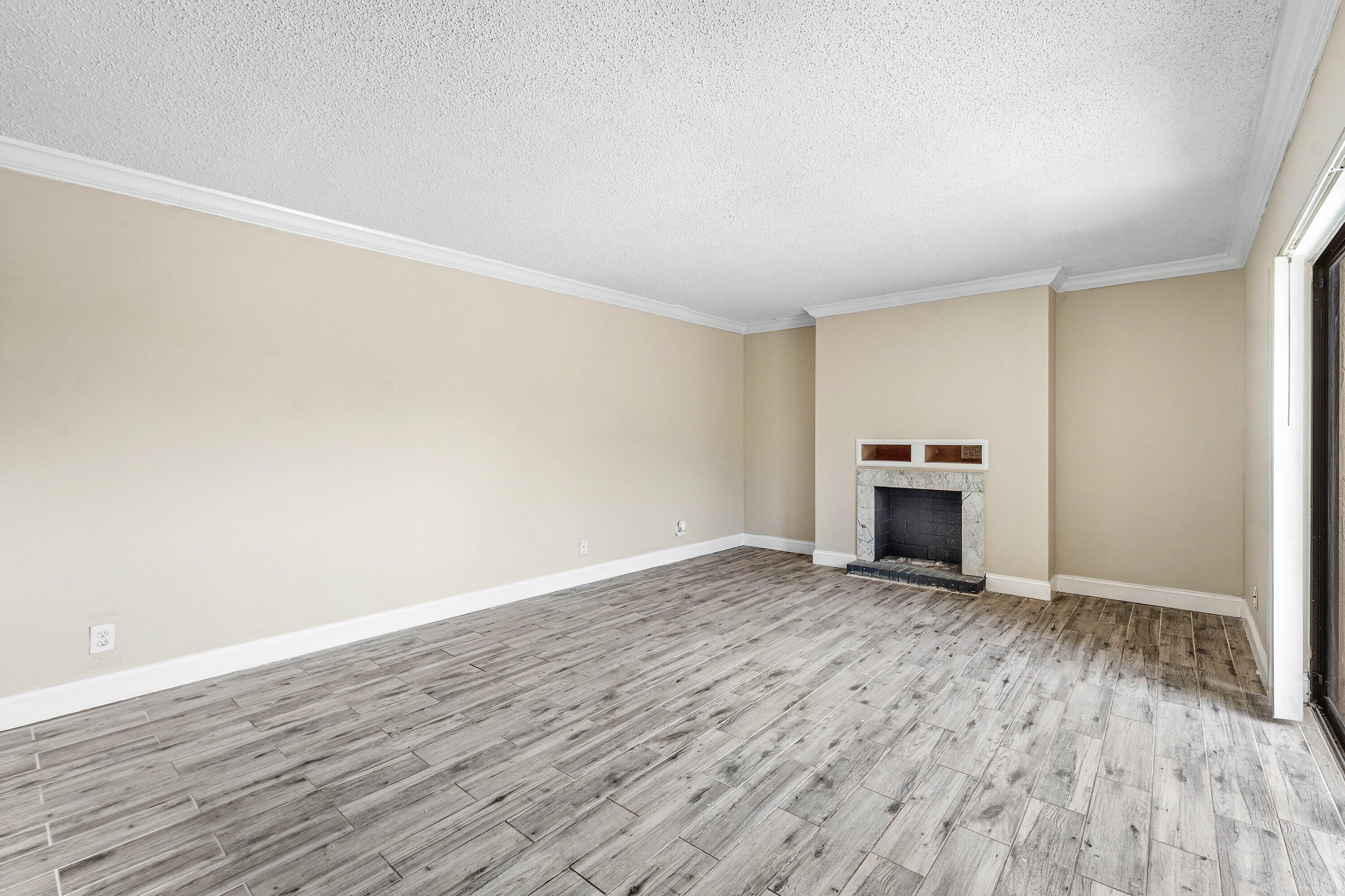 1534 Forest Lakes Circle D Property Photo 14