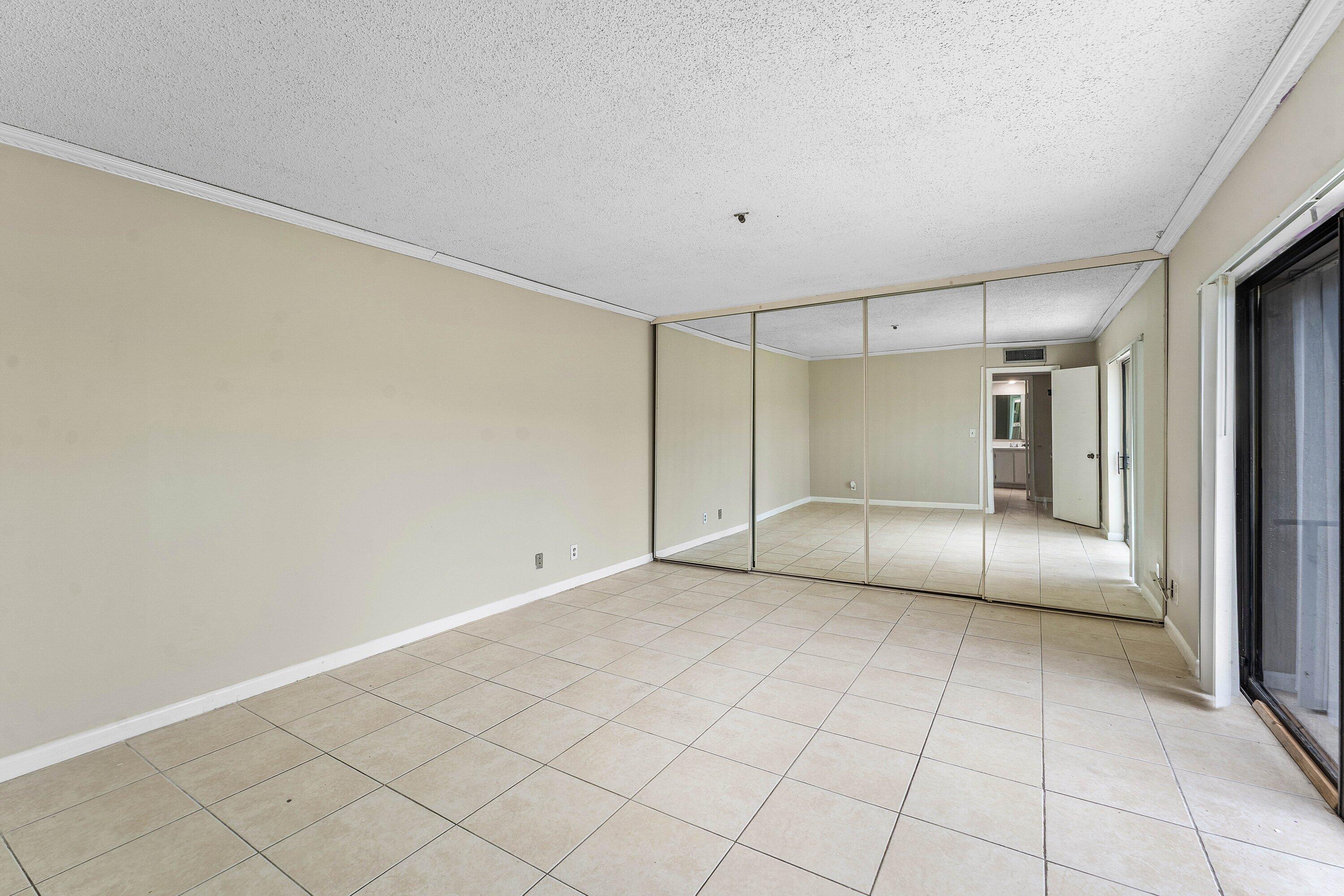 1534 Forest Lakes Circle D Property Photo 25