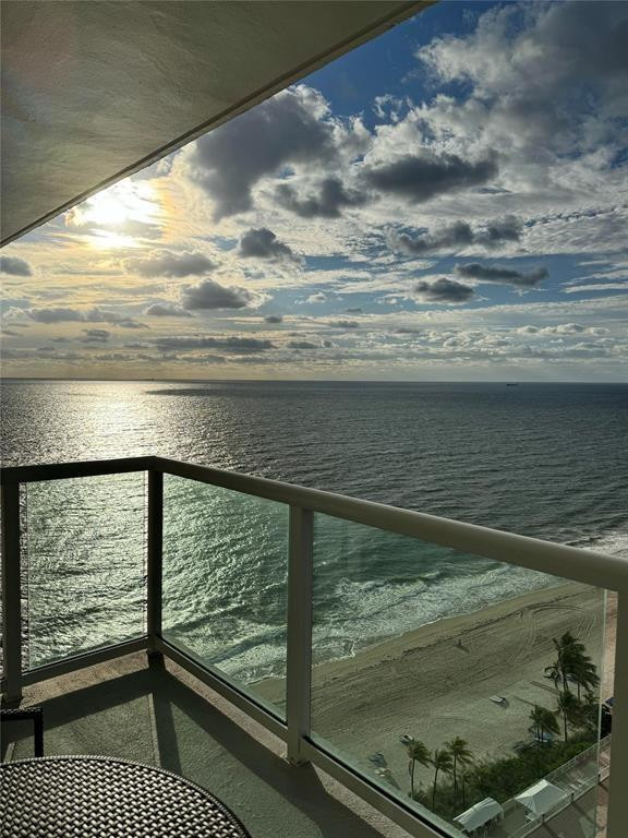 3550 Galt Ocean Drive 2003 Property Photo 18