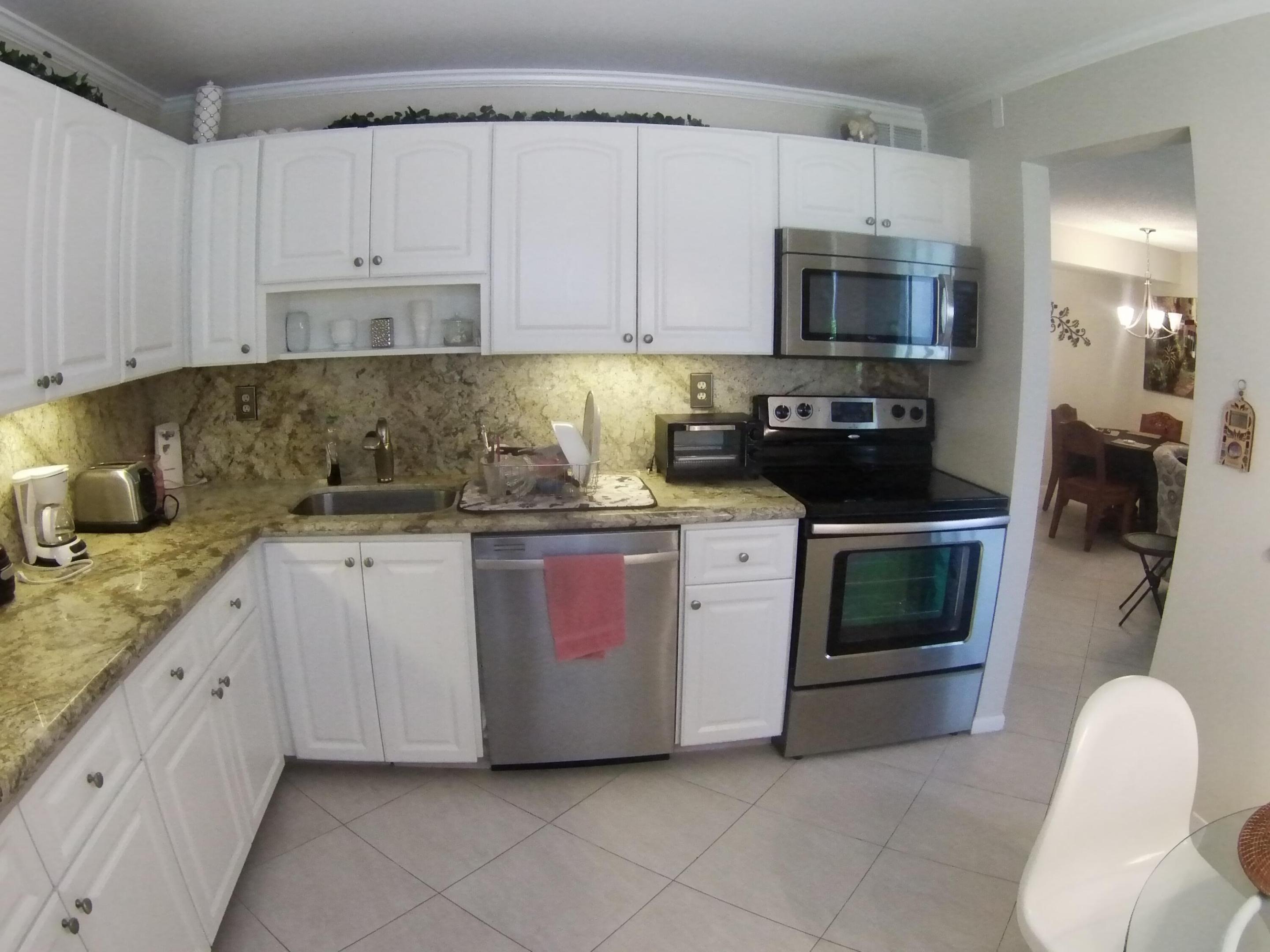 22 Capri A Property Photo 19