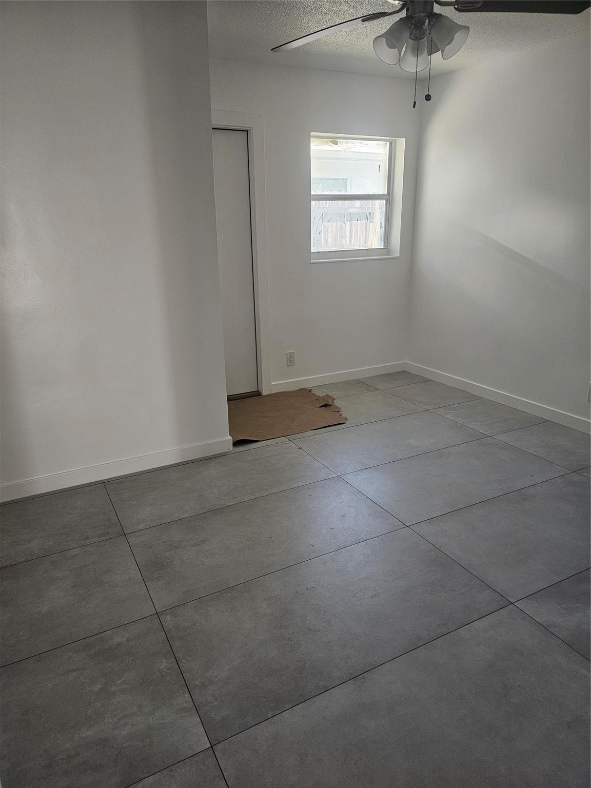 5219 Nw 18th Court Property Photo 3