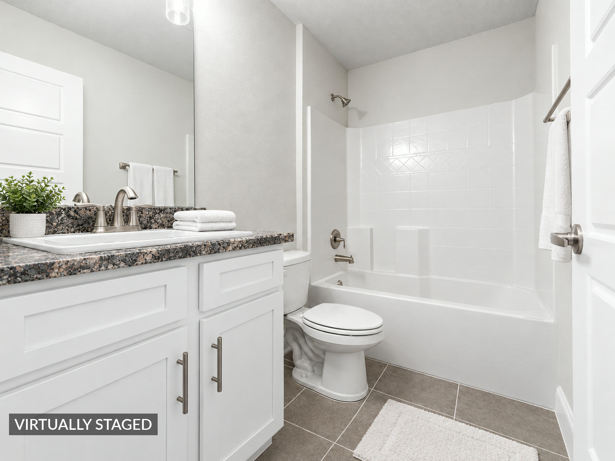 405 Ne Airoso Boulevard Property Photo 10