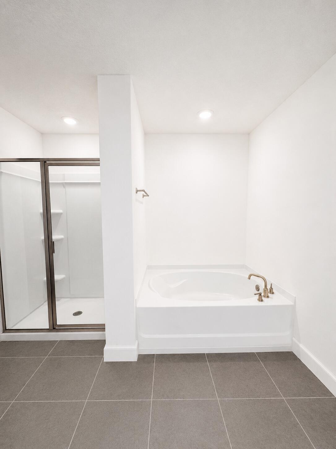 405 Ne Airoso Boulevard Property Photo 11