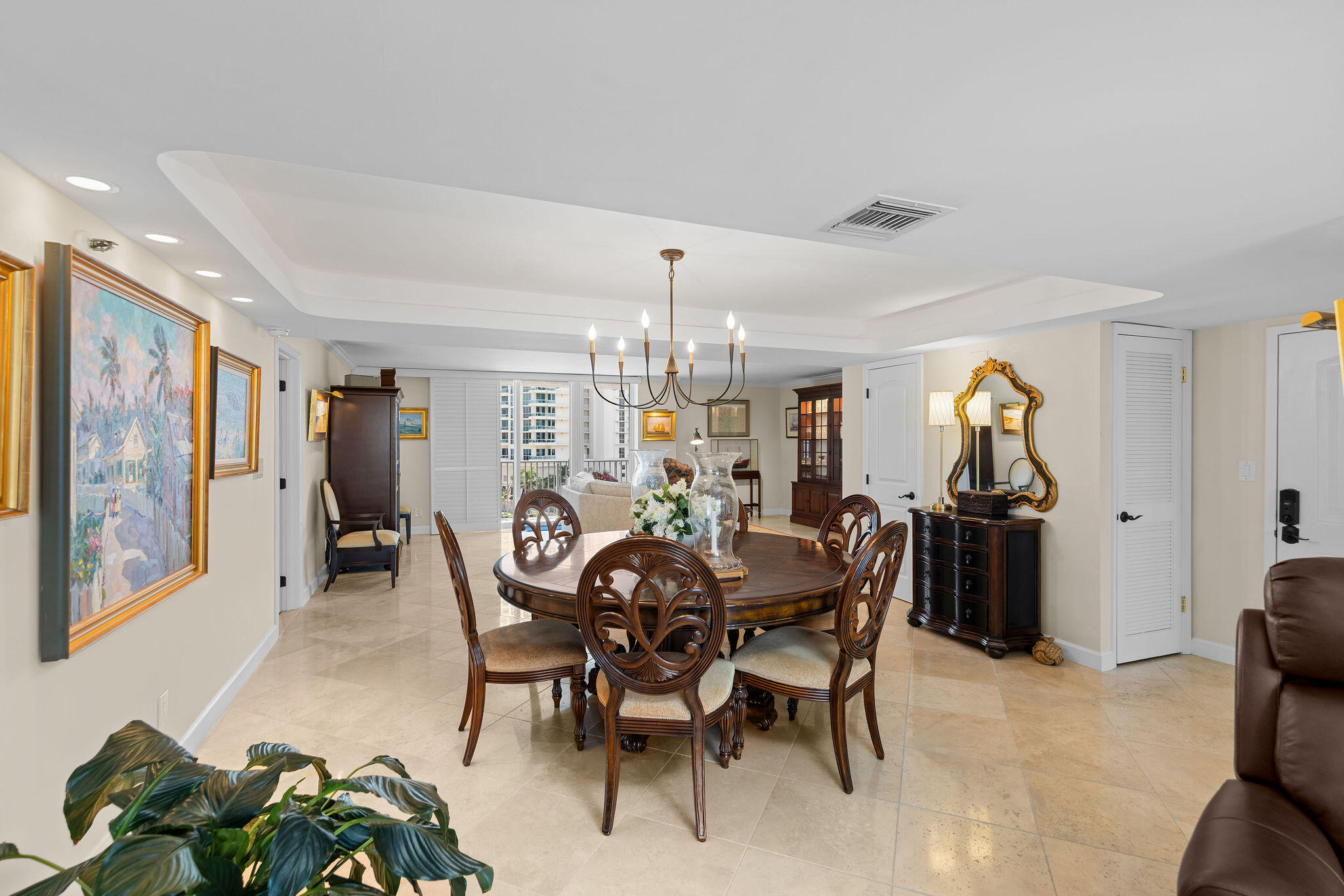 77 S Birch Road 7d Property Photo 10