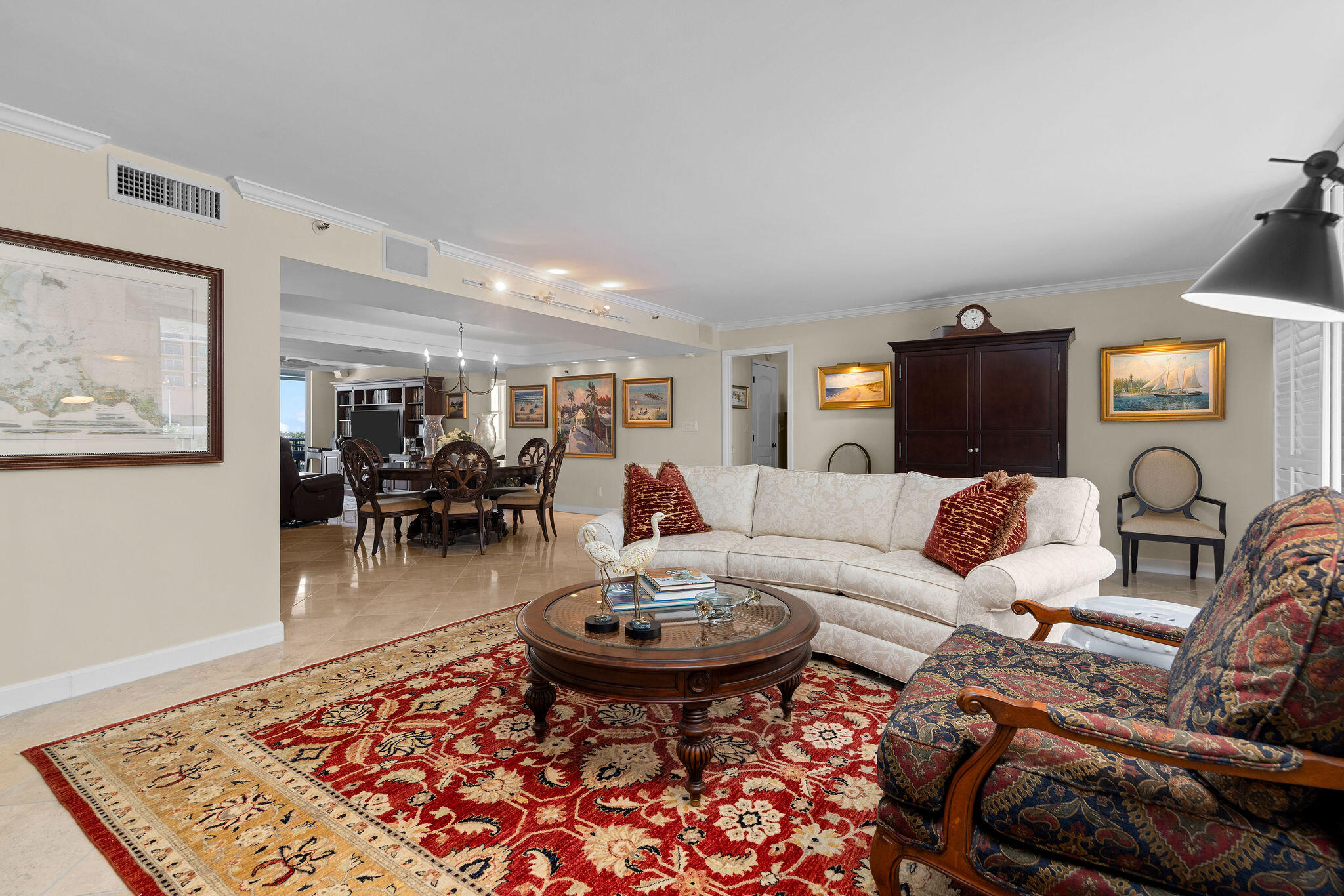 77 S Birch Road 7d Property Photo 11