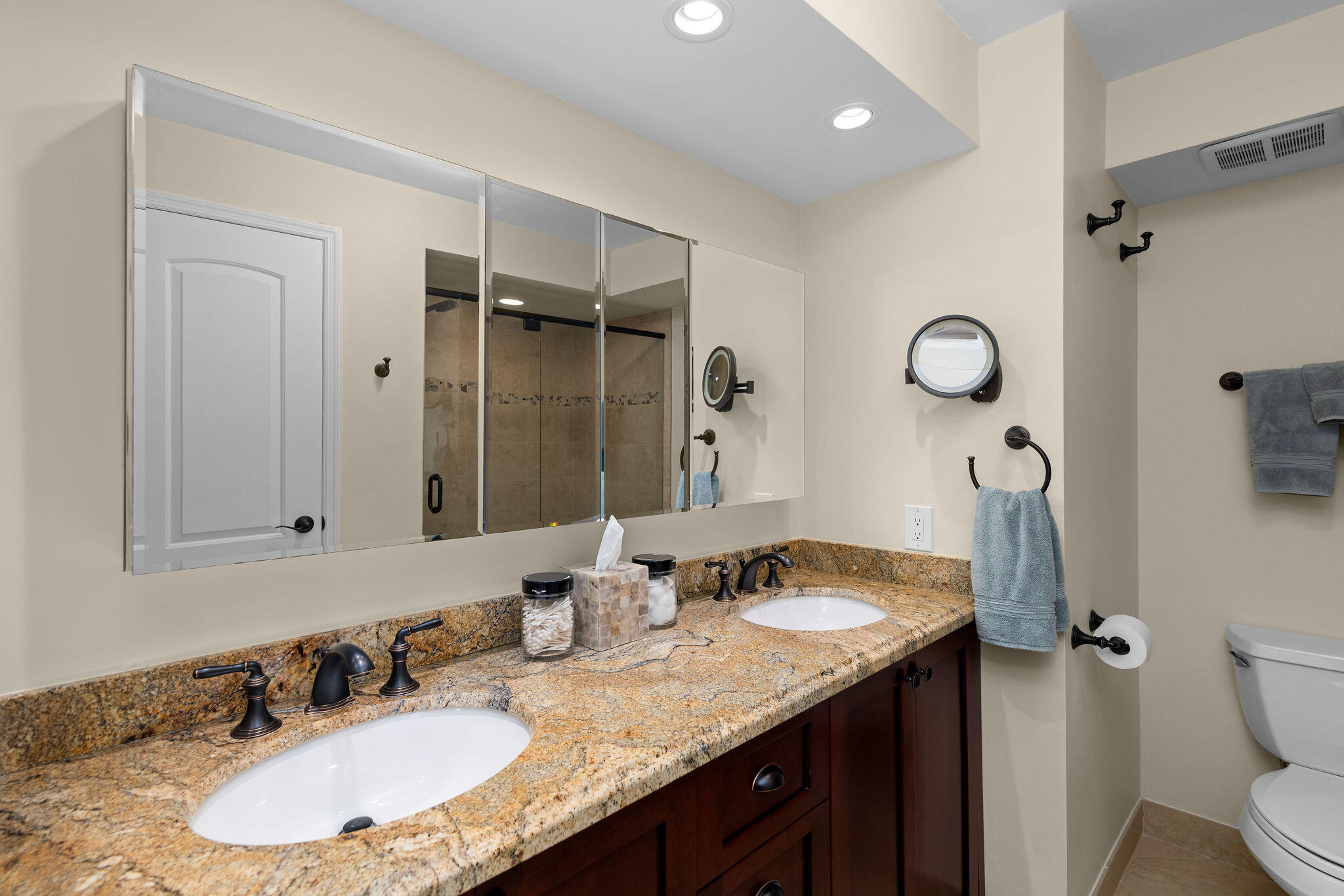77 S Birch Road 7d Property Photo 20