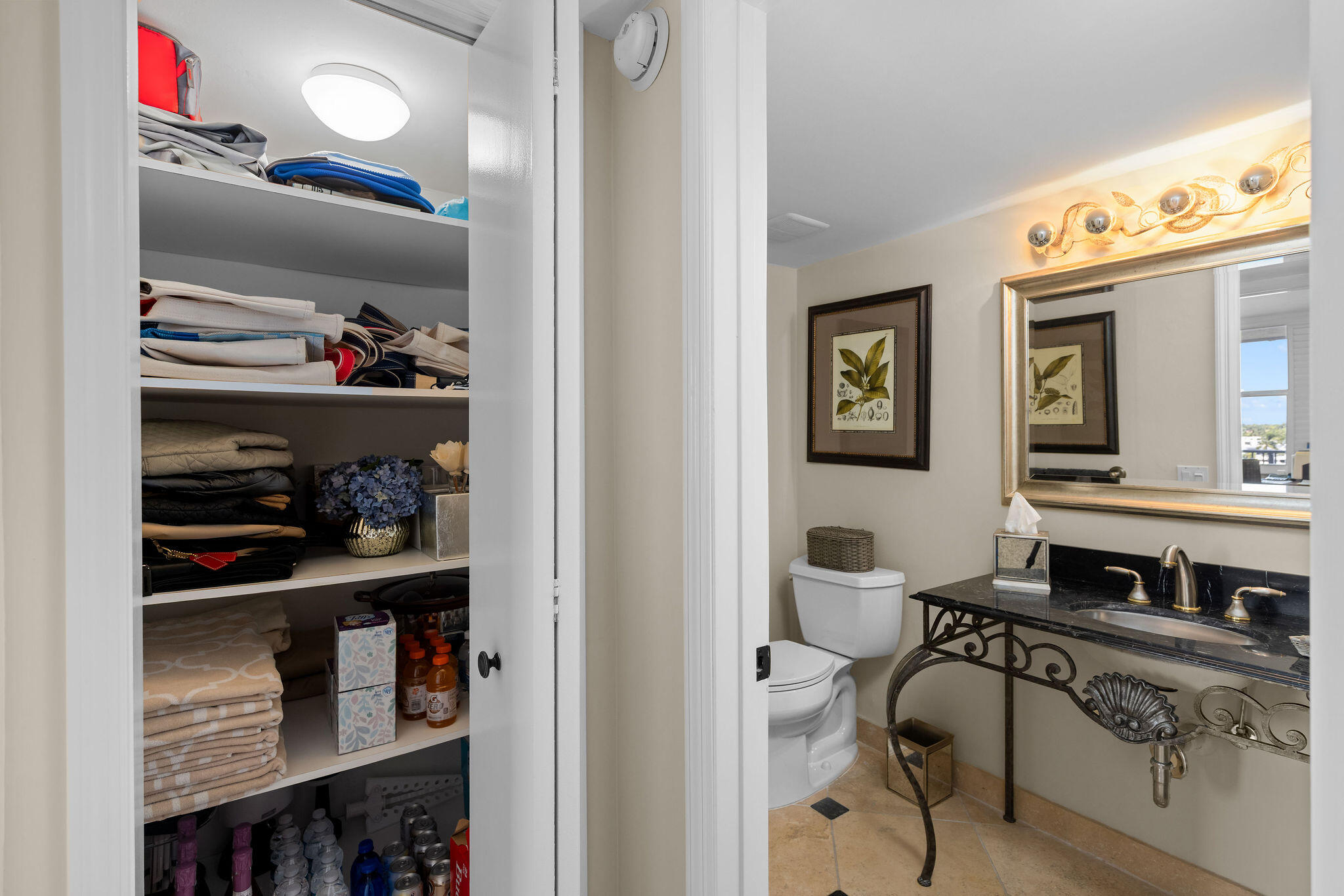 77 S Birch Road 7d Property Photo 22