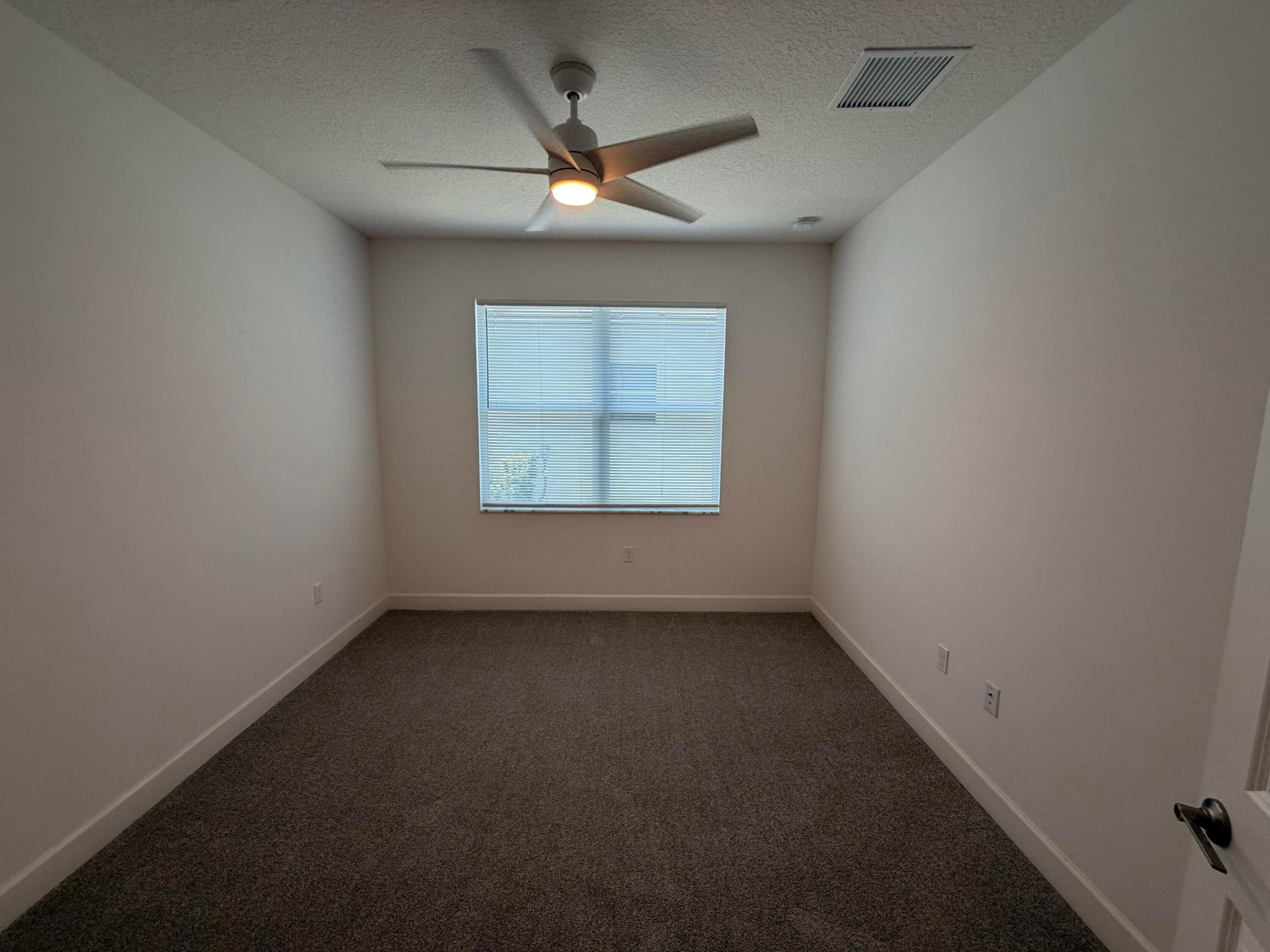 11609 Sw Hawthorne Hill Road Property Photo 12