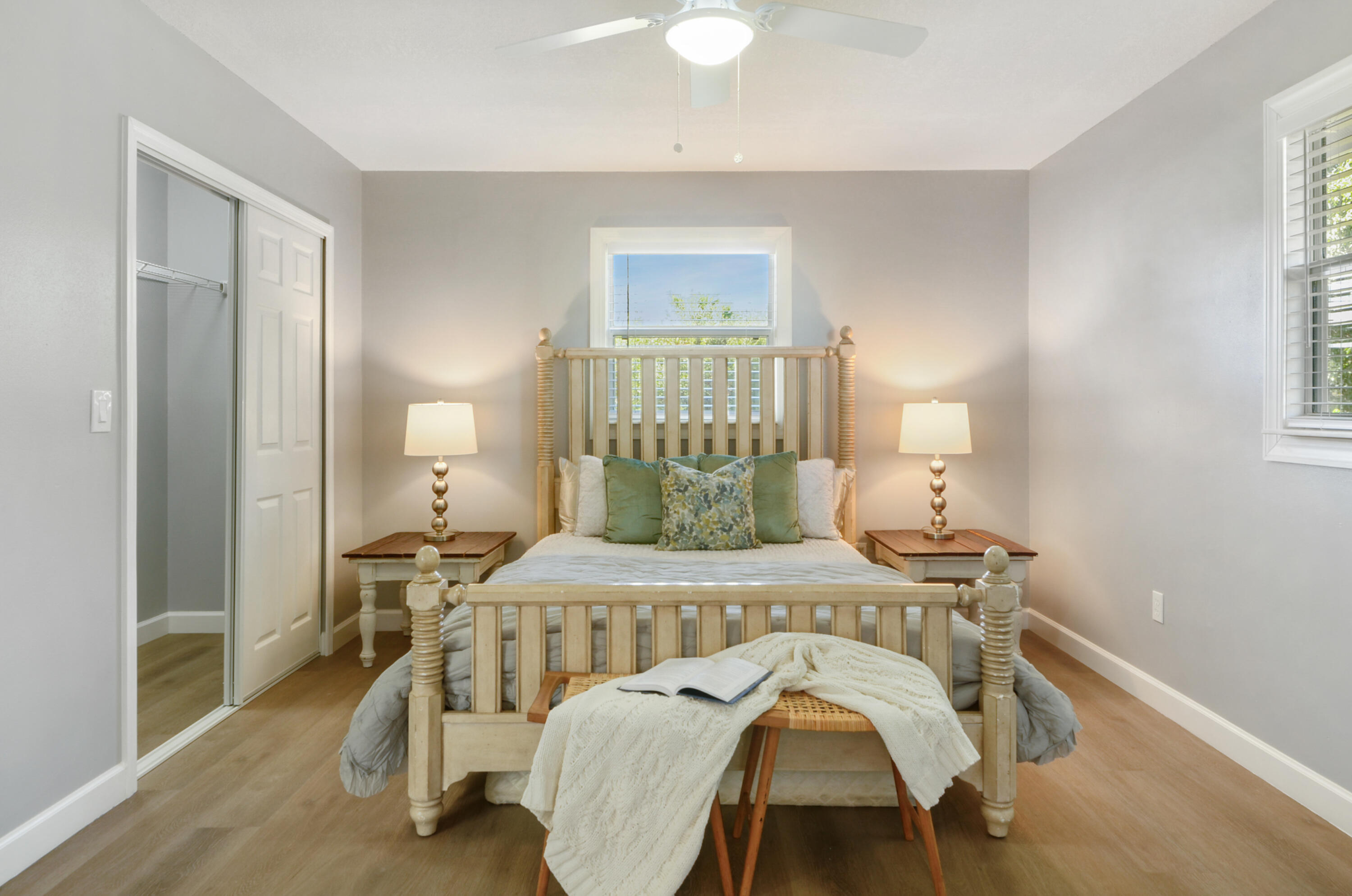 8745 98th Court Property Photo 14