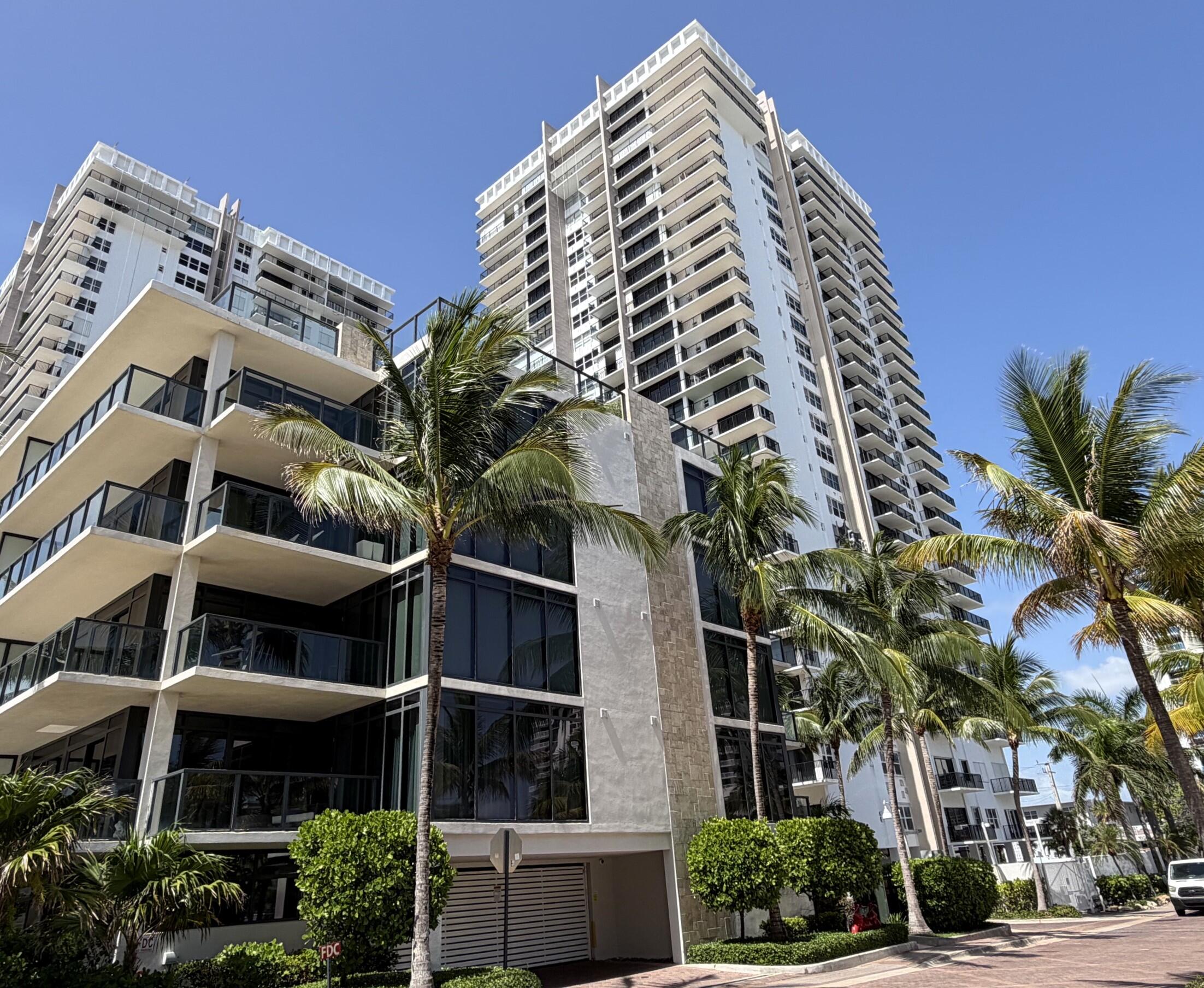2101 S Ocean Drive 505 Property Photo 3
