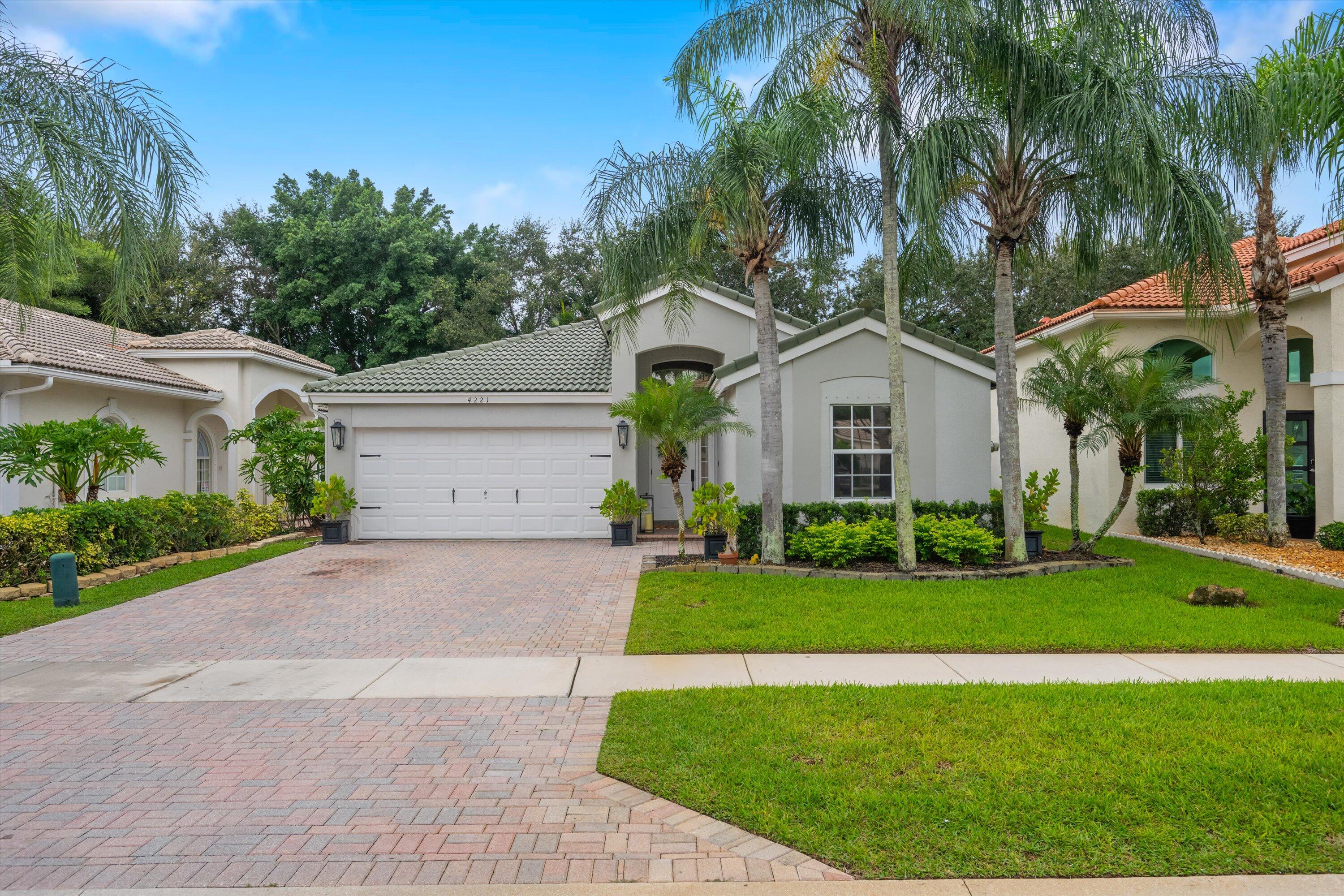 4221 Bluff Harbor Way Property Photo 1