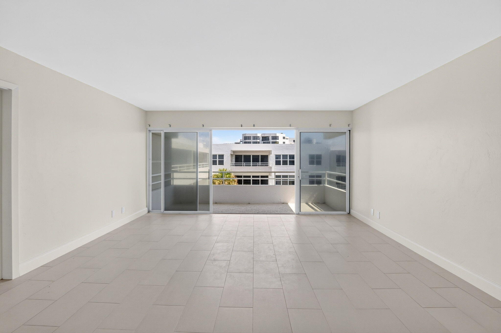 2701 S Ocean Boulevard 47 Property Photo 13