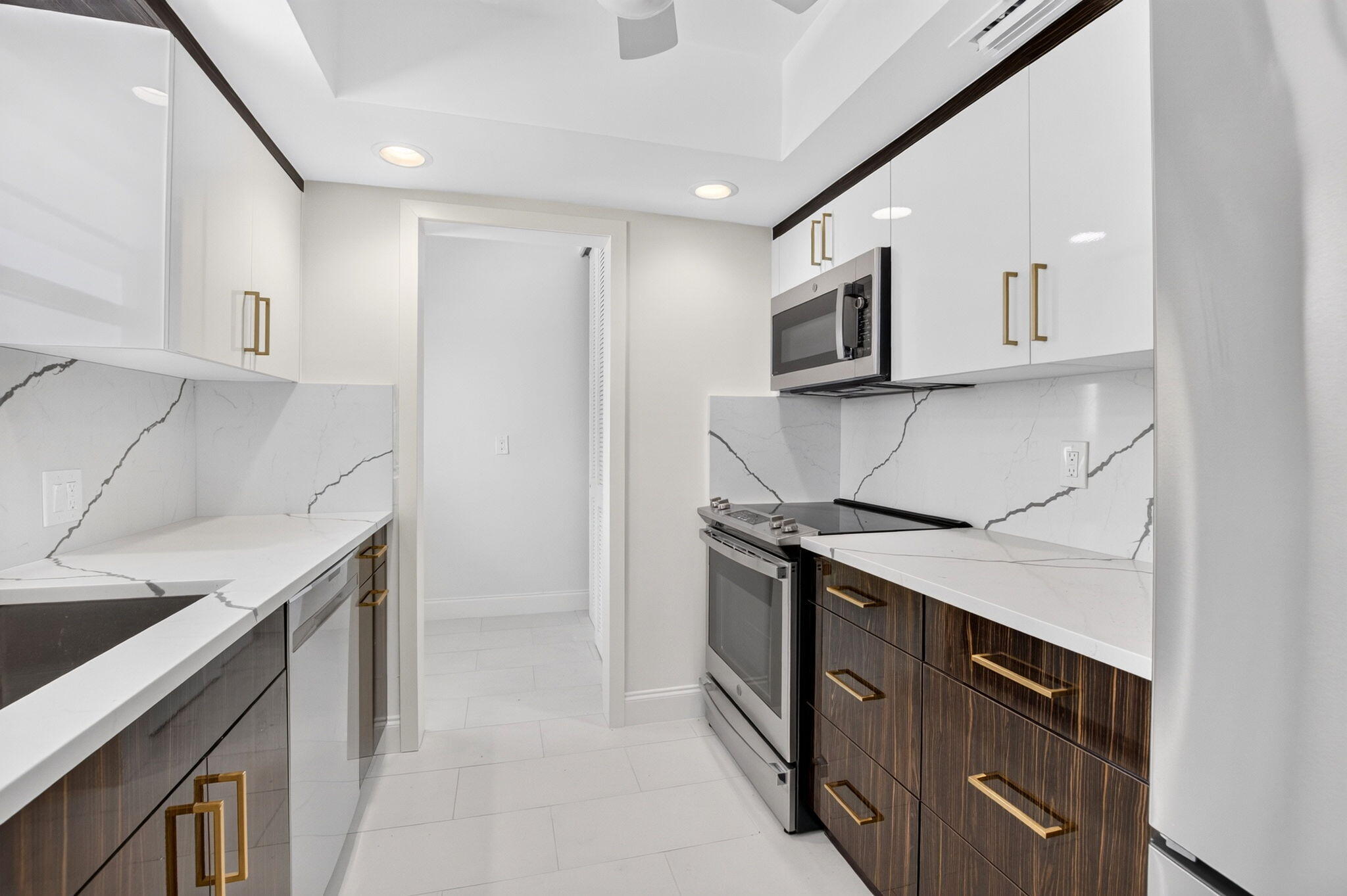 2701 S Ocean Boulevard 47 Property Photo 19