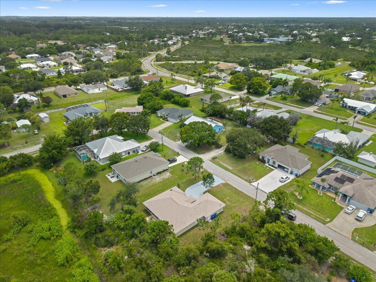 121 Miller Drive Property Photo 2
