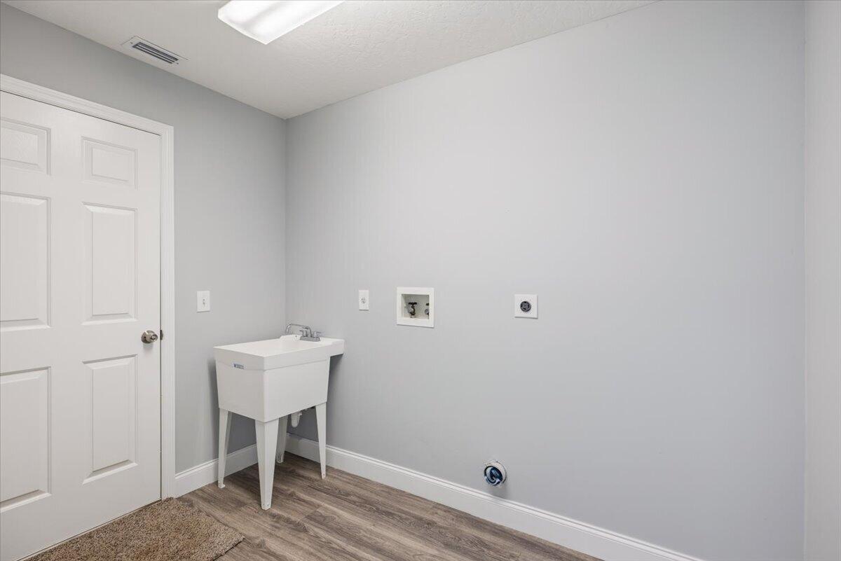 121 Miller Drive Property Photo 34