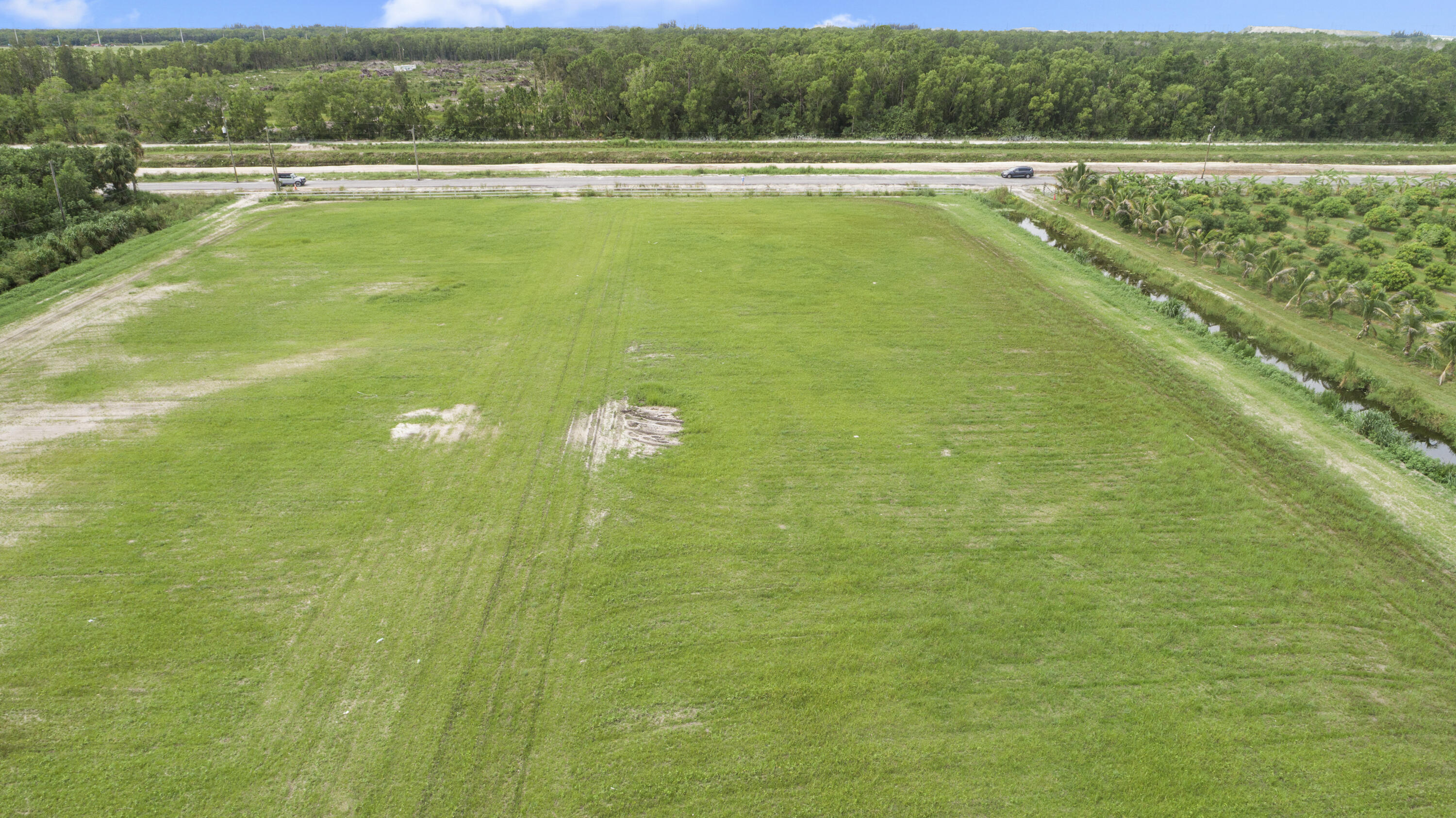 20229 Marie Court Property Photo 4