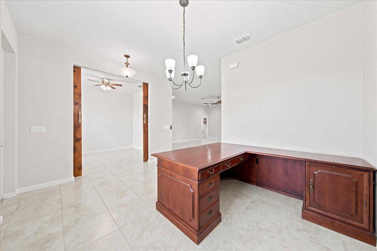 777 Indigo Street Se Property Photo 8