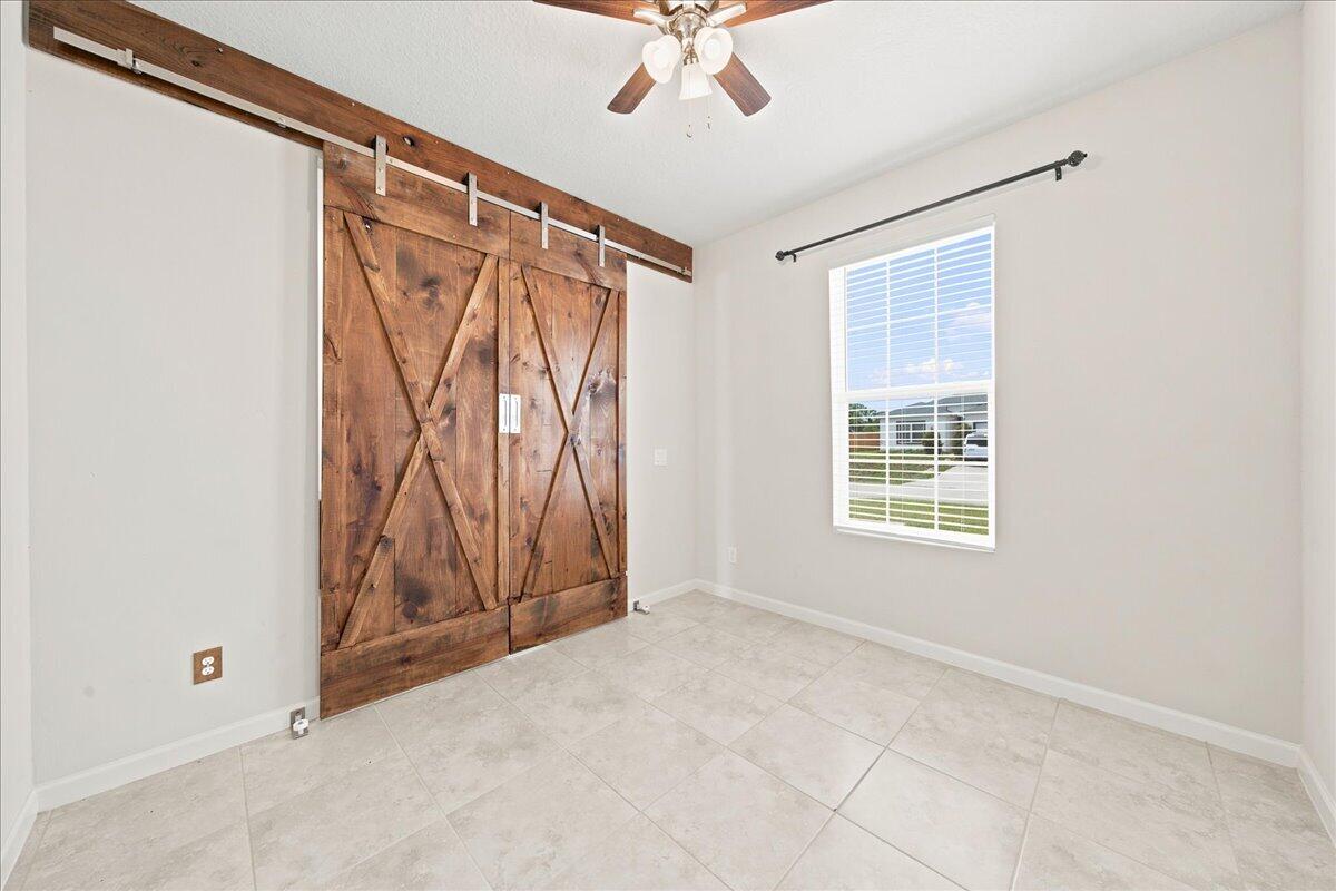 777 Indigo Street Se Property Photo 9