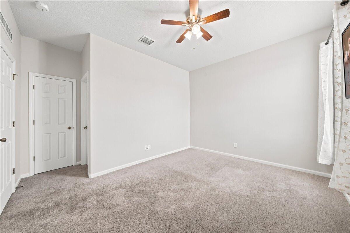 777 Indigo Street Se Property Photo 23