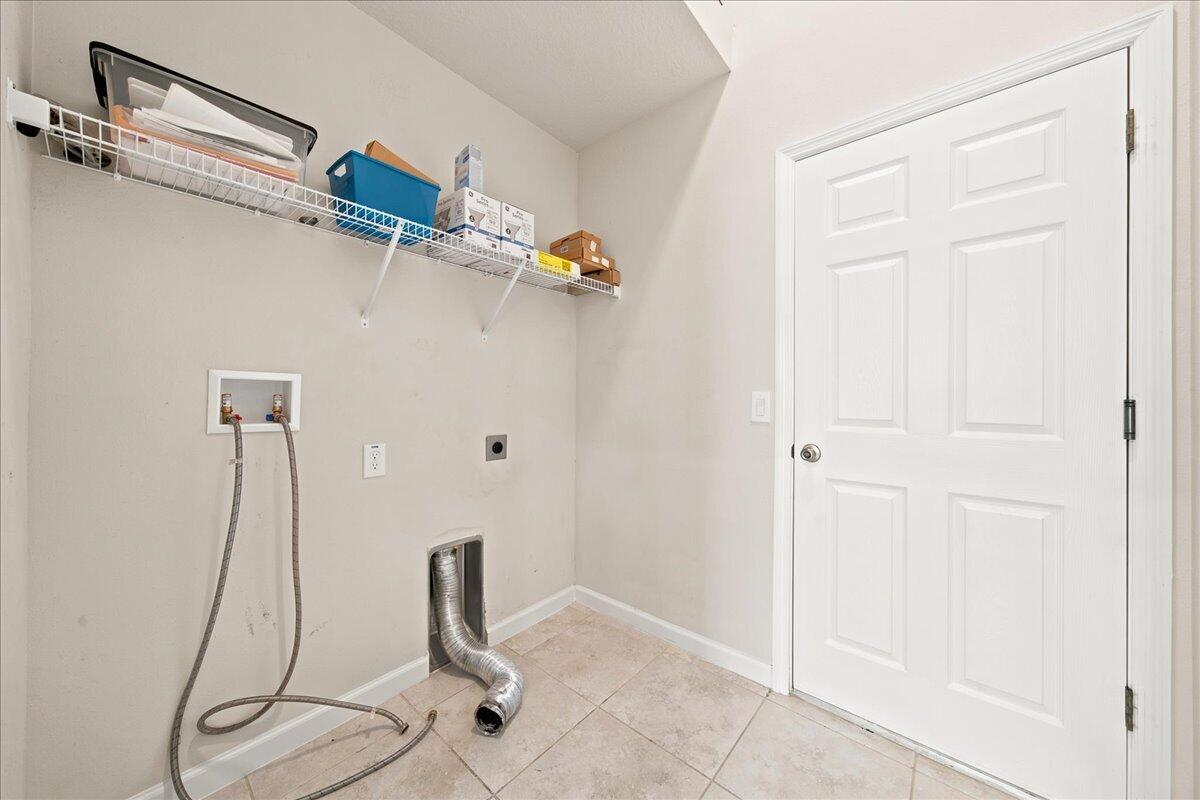 777 Indigo Street Se Property Photo 29