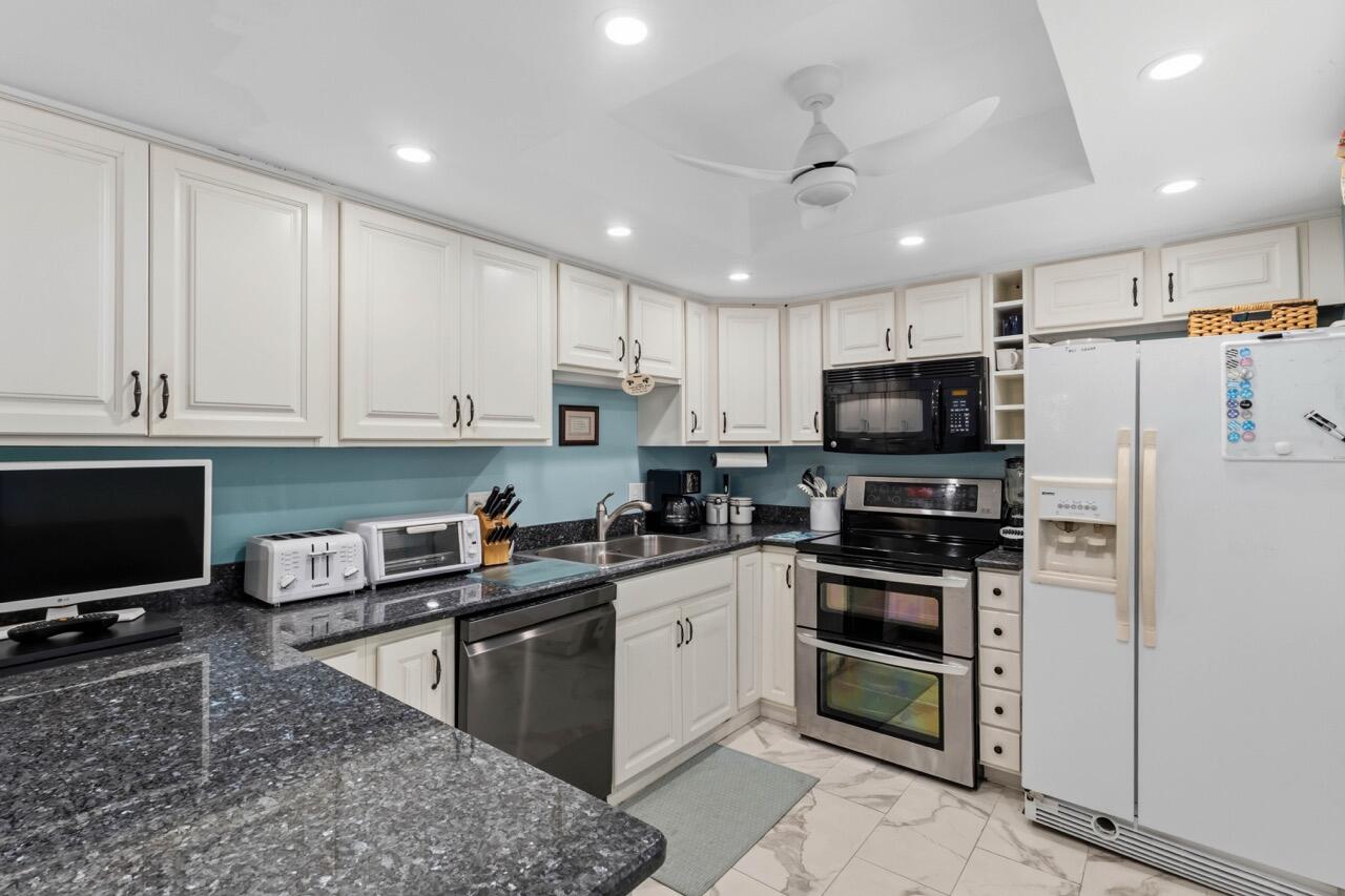 2400 S Ocean Drive 7242 Property Photo 7