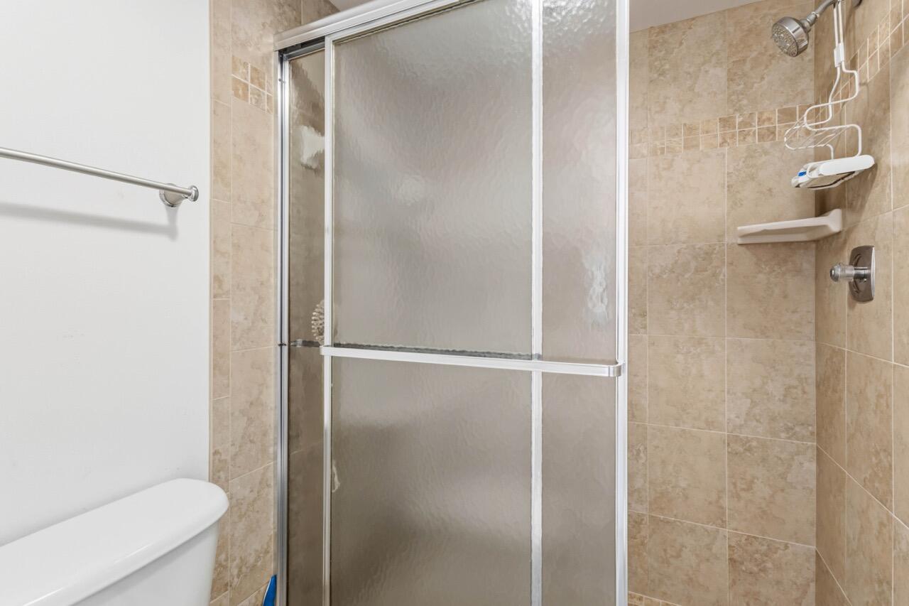2400 S Ocean Drive 7242 Property Photo 10