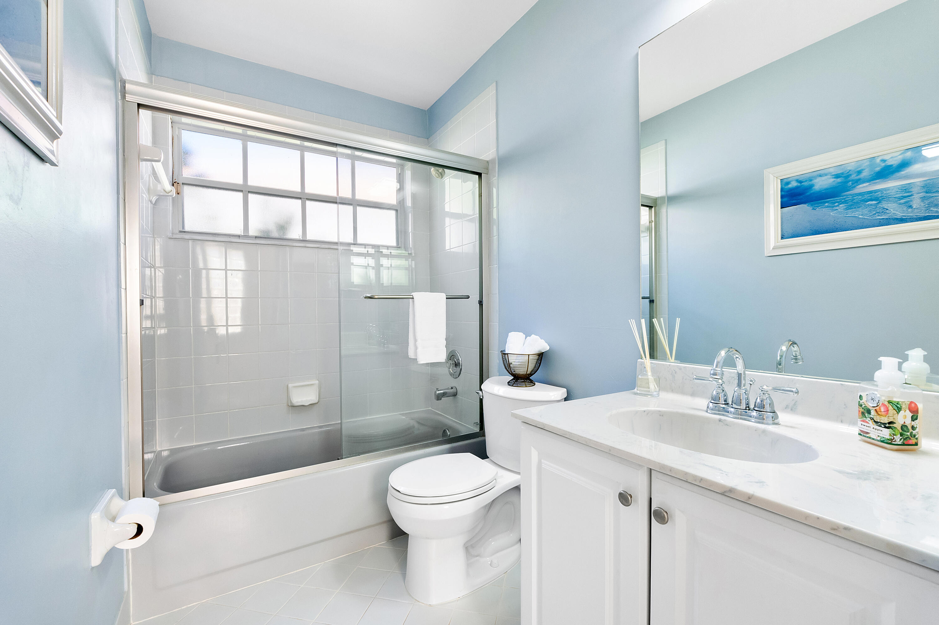 2016 Island Circle Property Photo 16