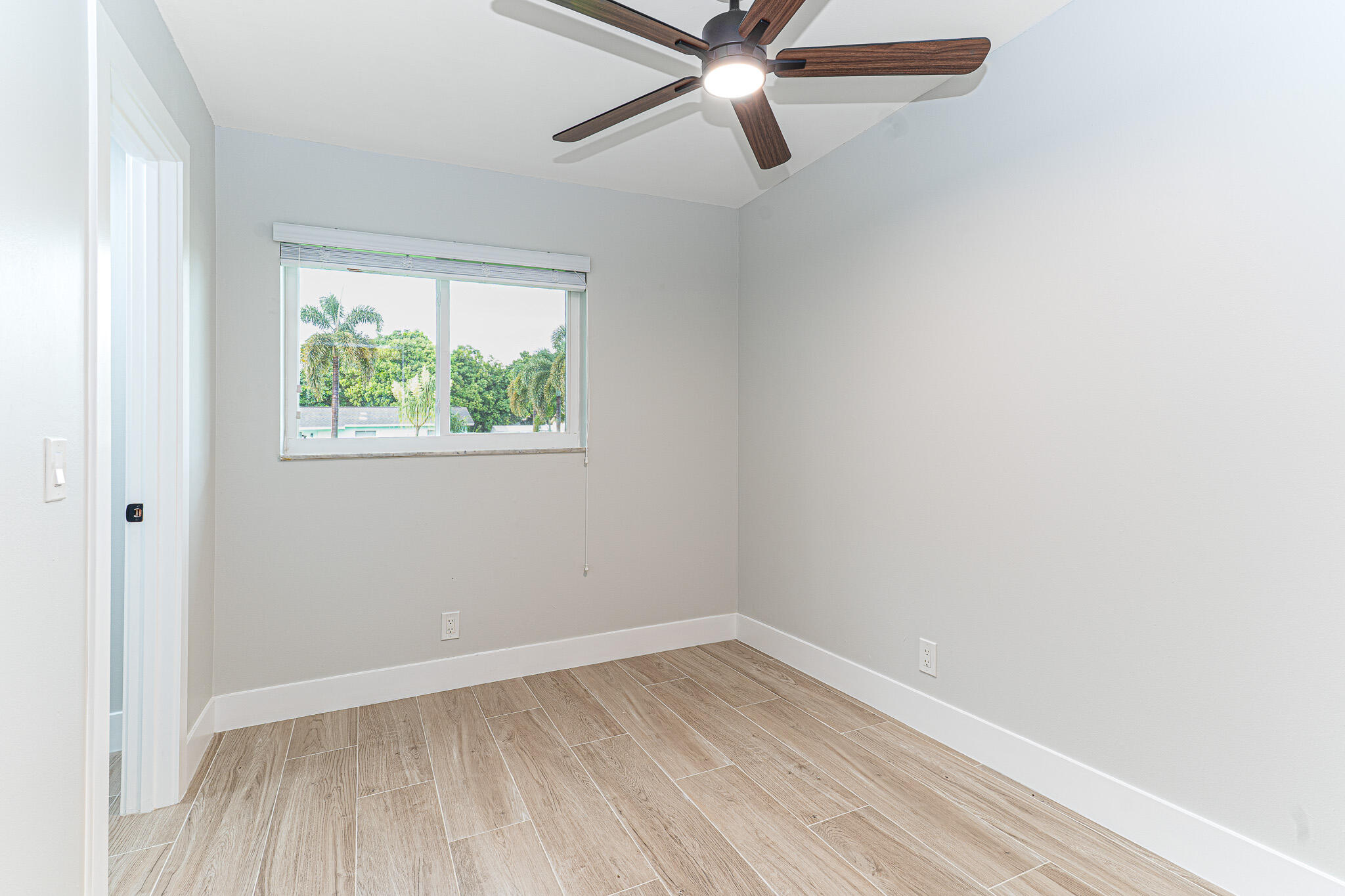 7430 Cocoanut Drive Property Photo 13