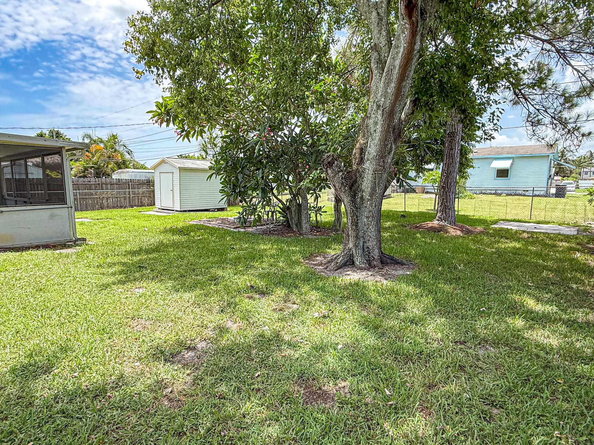 7430 Cocoanut Drive Property Photo 16