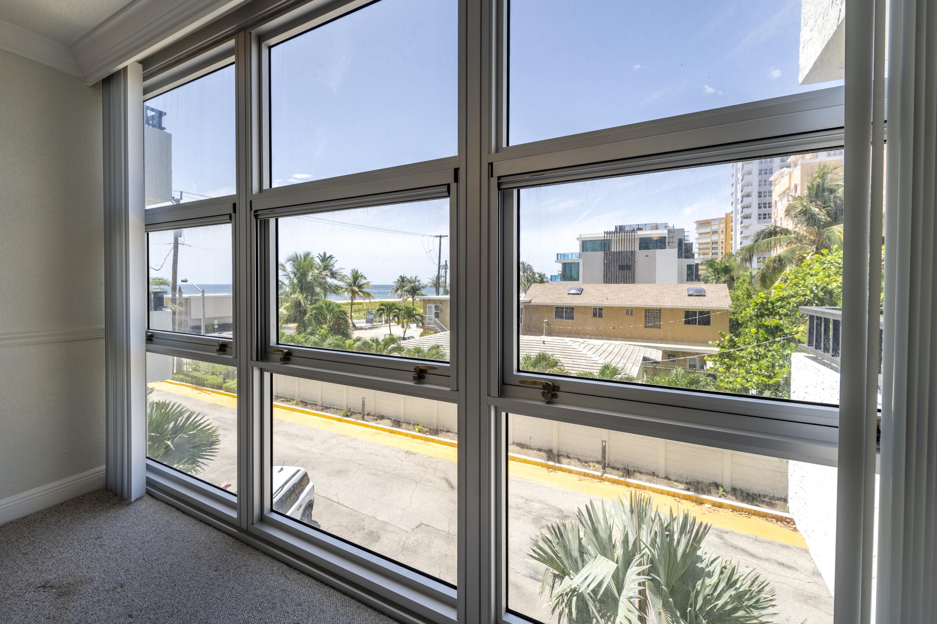 525 N Ocean Boulevard 423 Property Photo 10