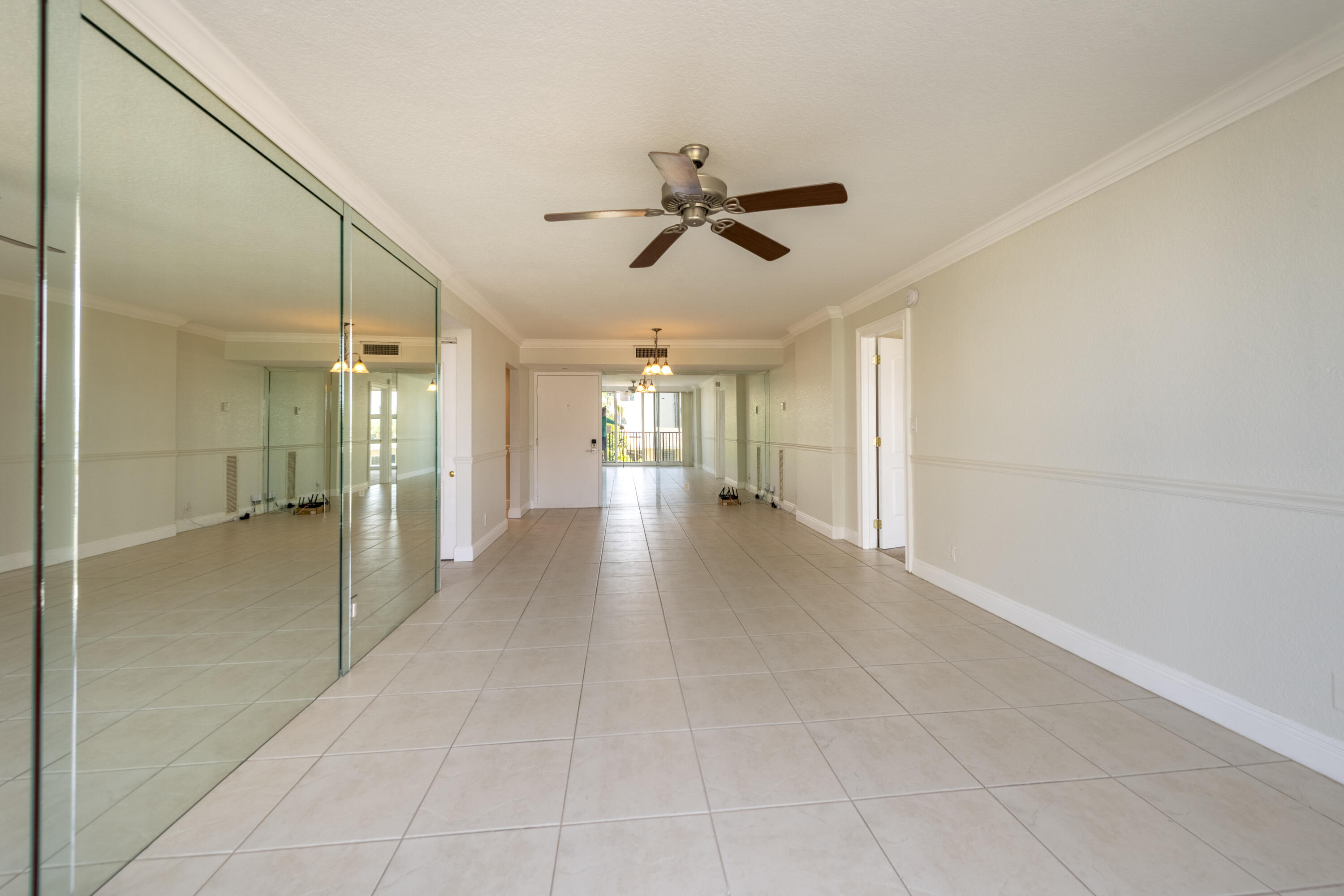 525 N Ocean Boulevard 423 Property Photo 17