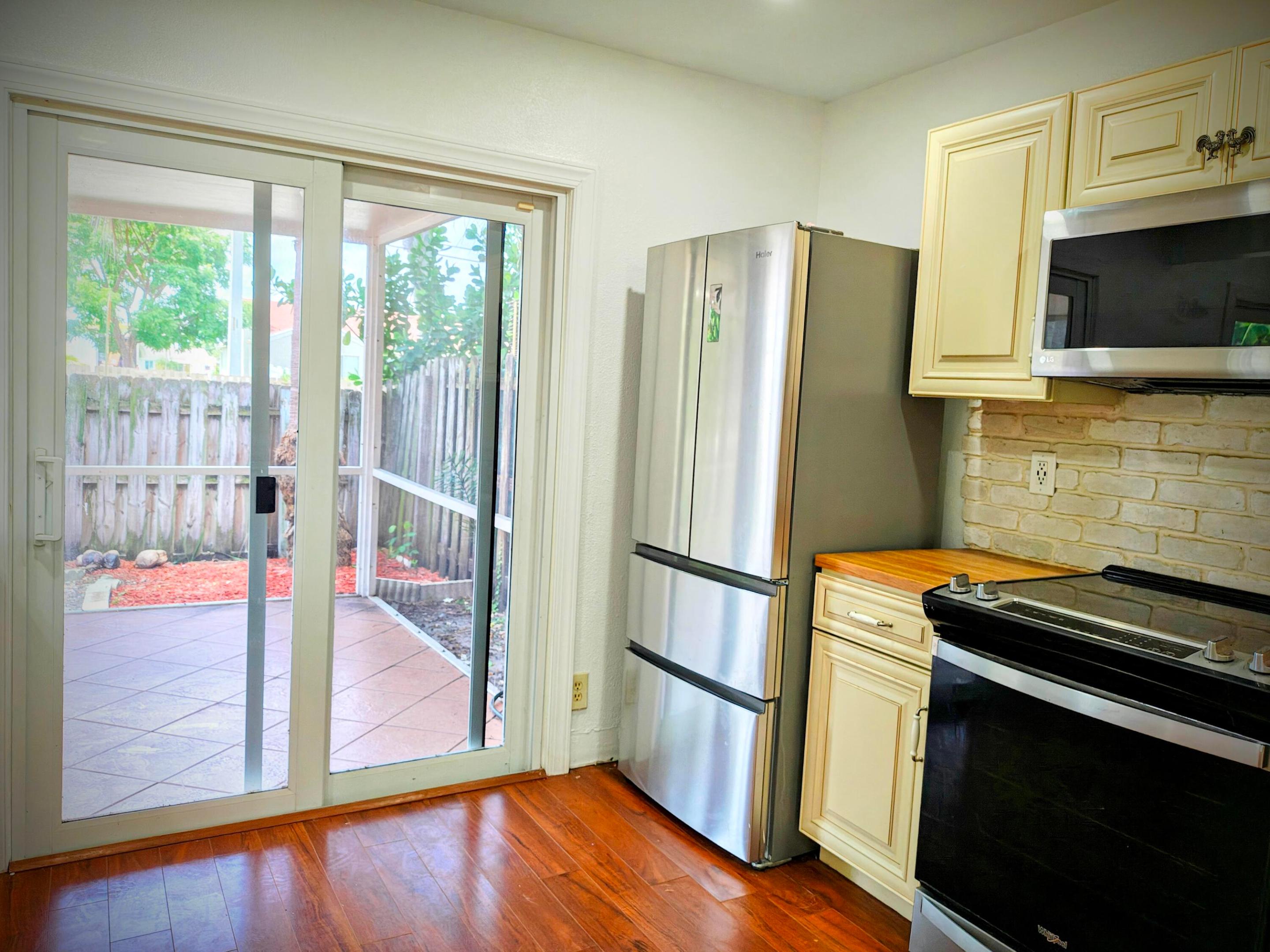 9785 Ridgecreek Road Property Photo 15
