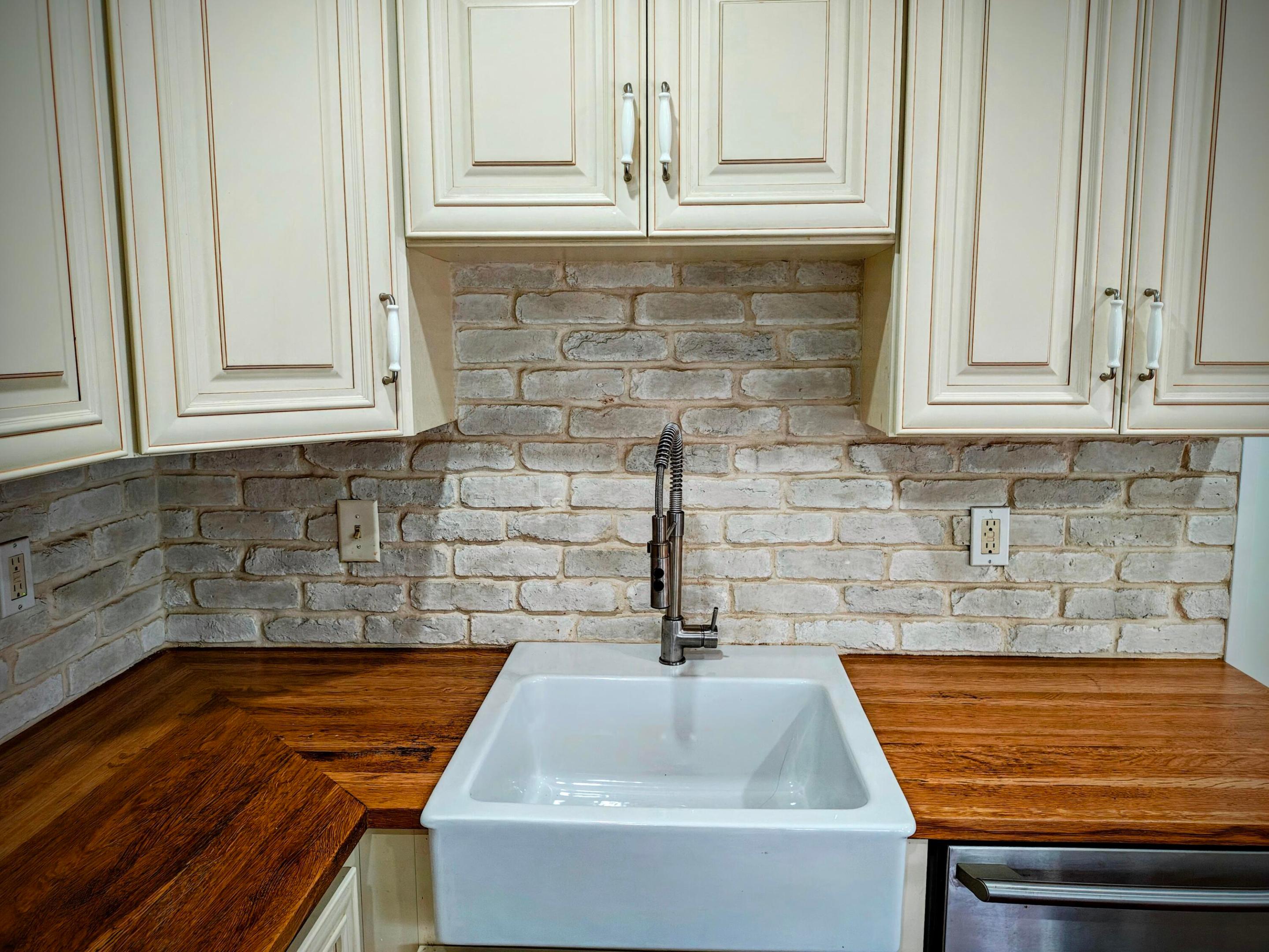 9785 Ridgecreek Road Property Photo 17