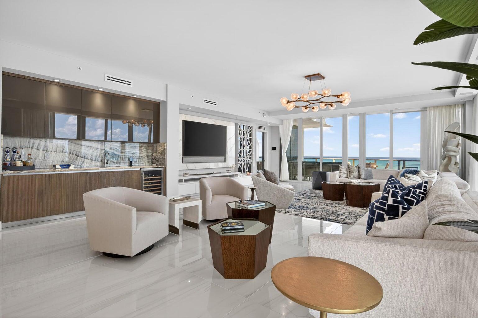 3100 N Ocean Drive H-ph3 Property Photo 5