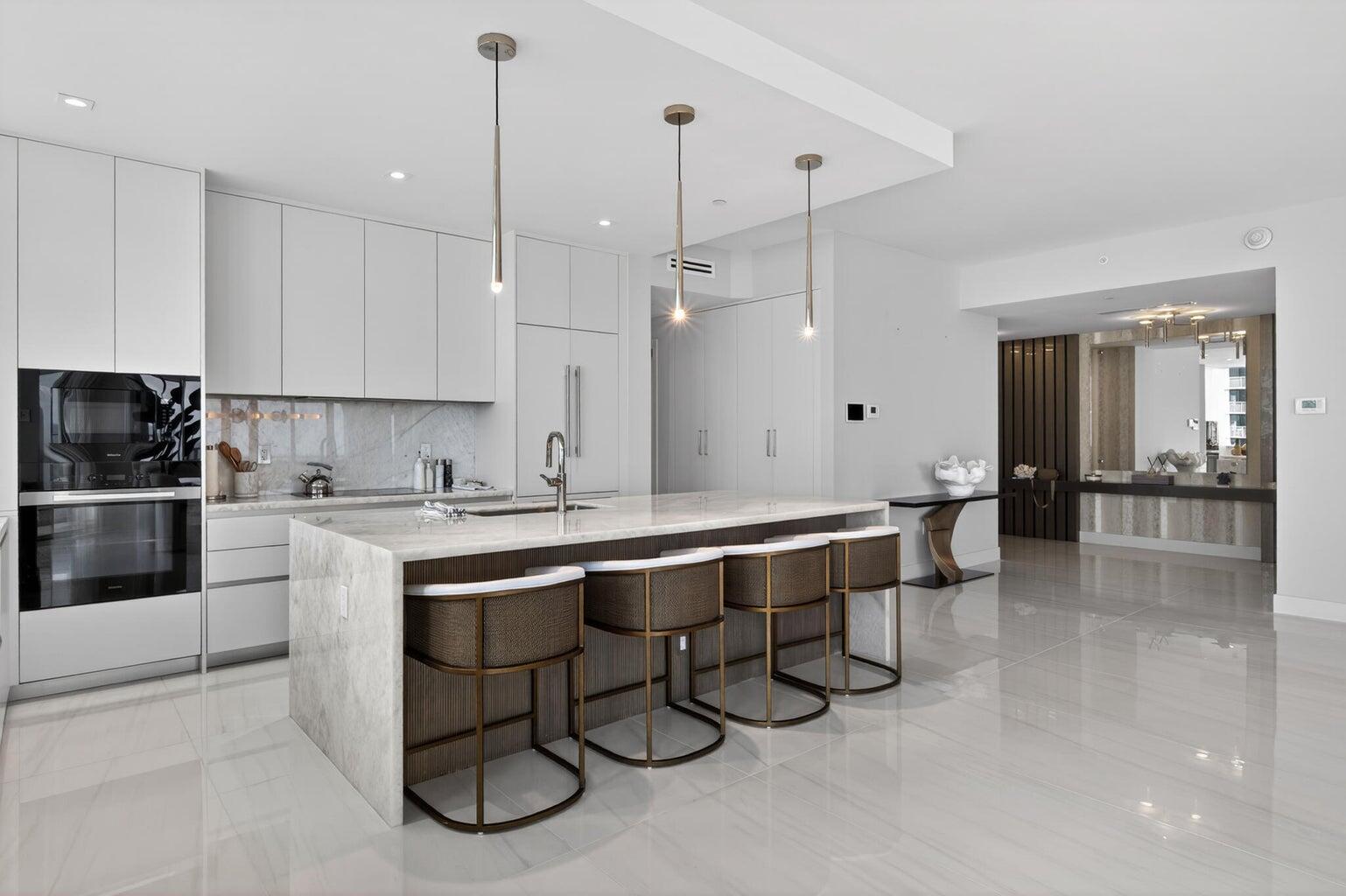 3100 N Ocean Drive H-ph3 Property Photo 17