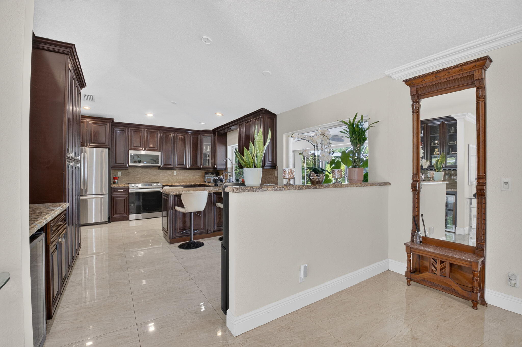 19505 Sedgefield Terrace Property Photo 16