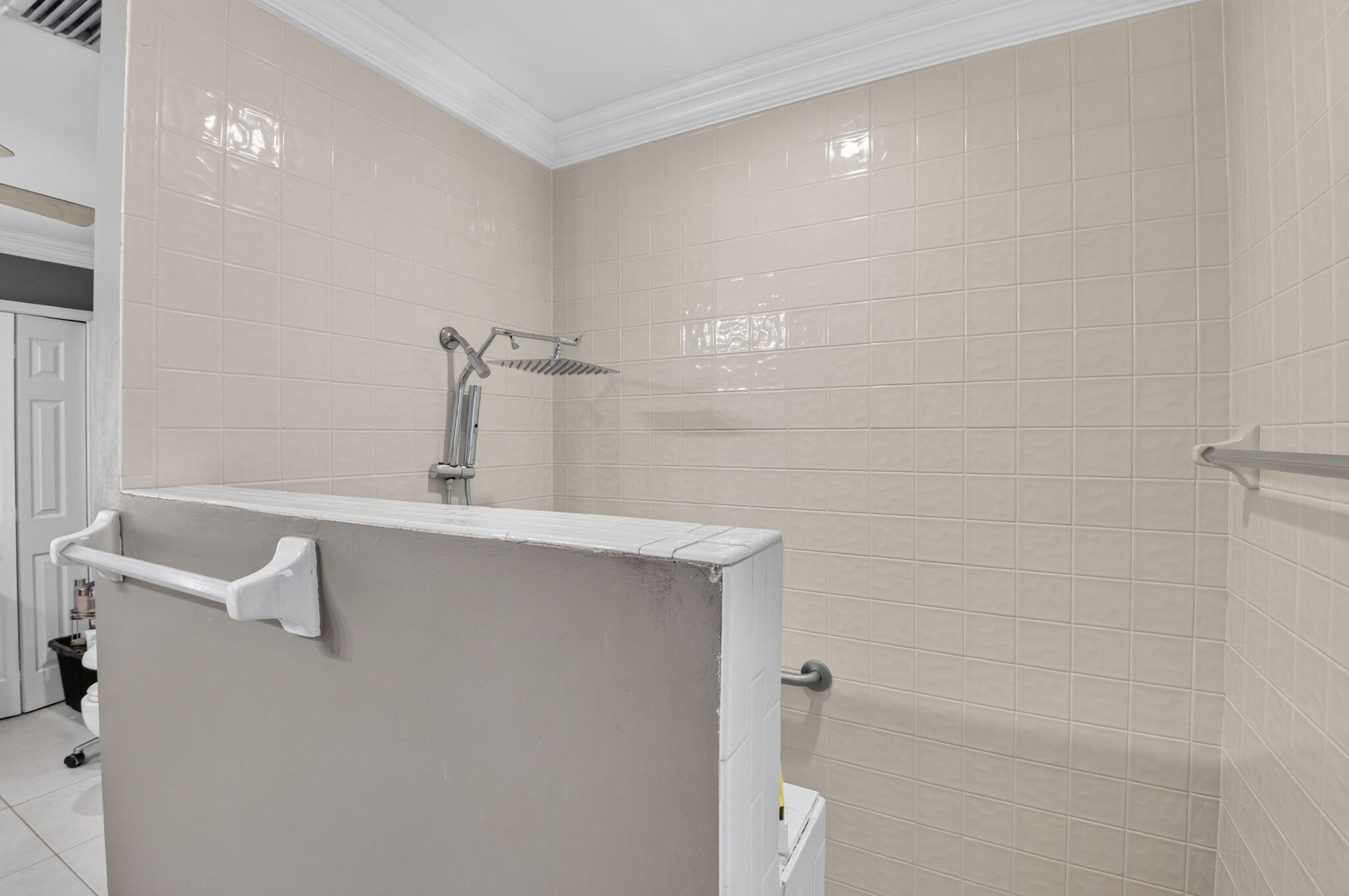 19505 Sedgefield Terrace Property Photo 28