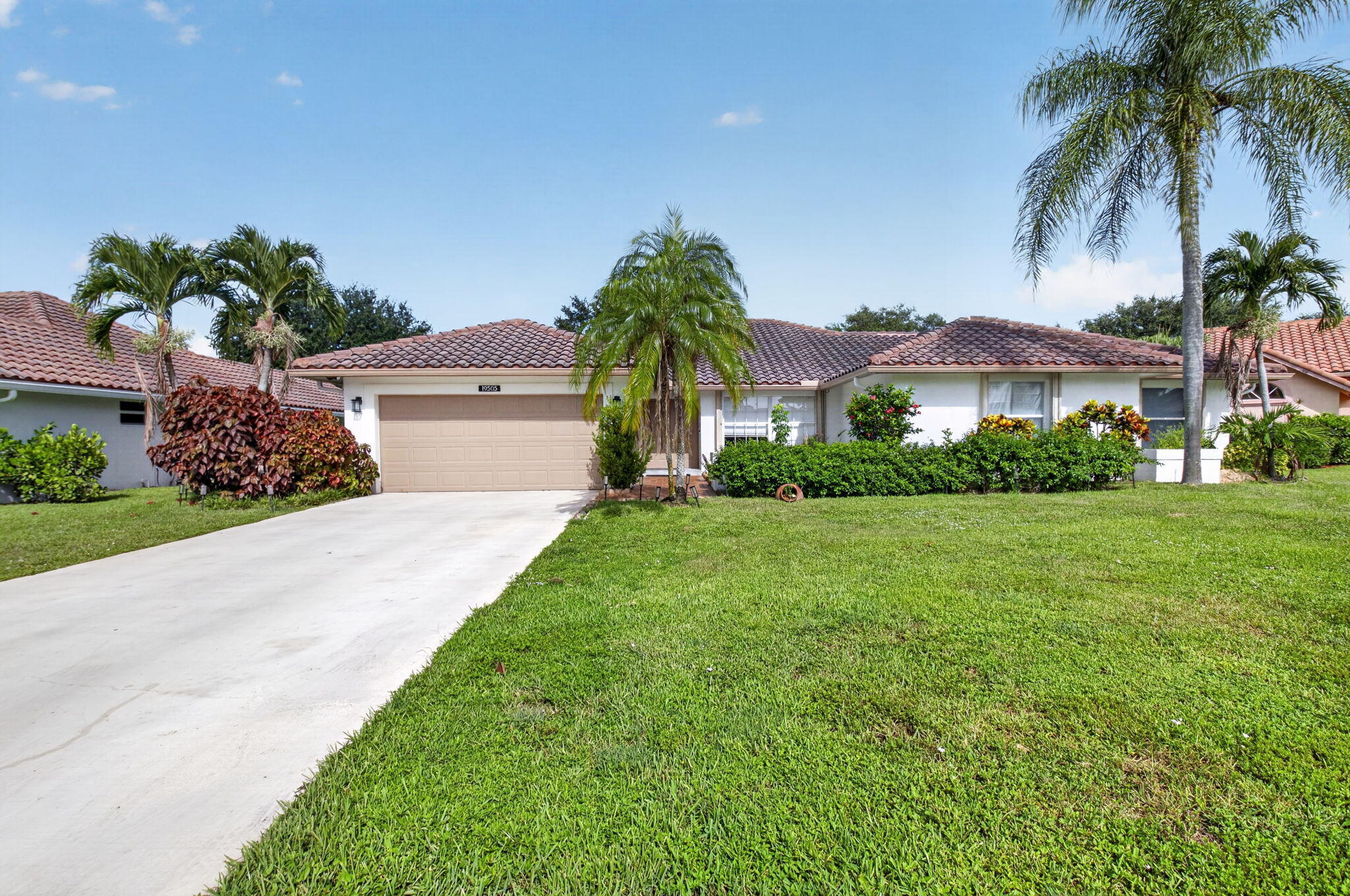 19505 Sedgefield Terrace Property Photo 40