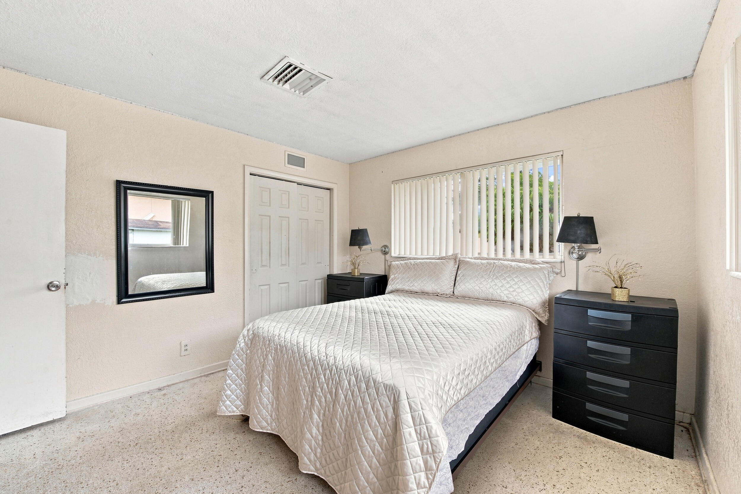 1000 Wyoming Avenue Property Photo 15