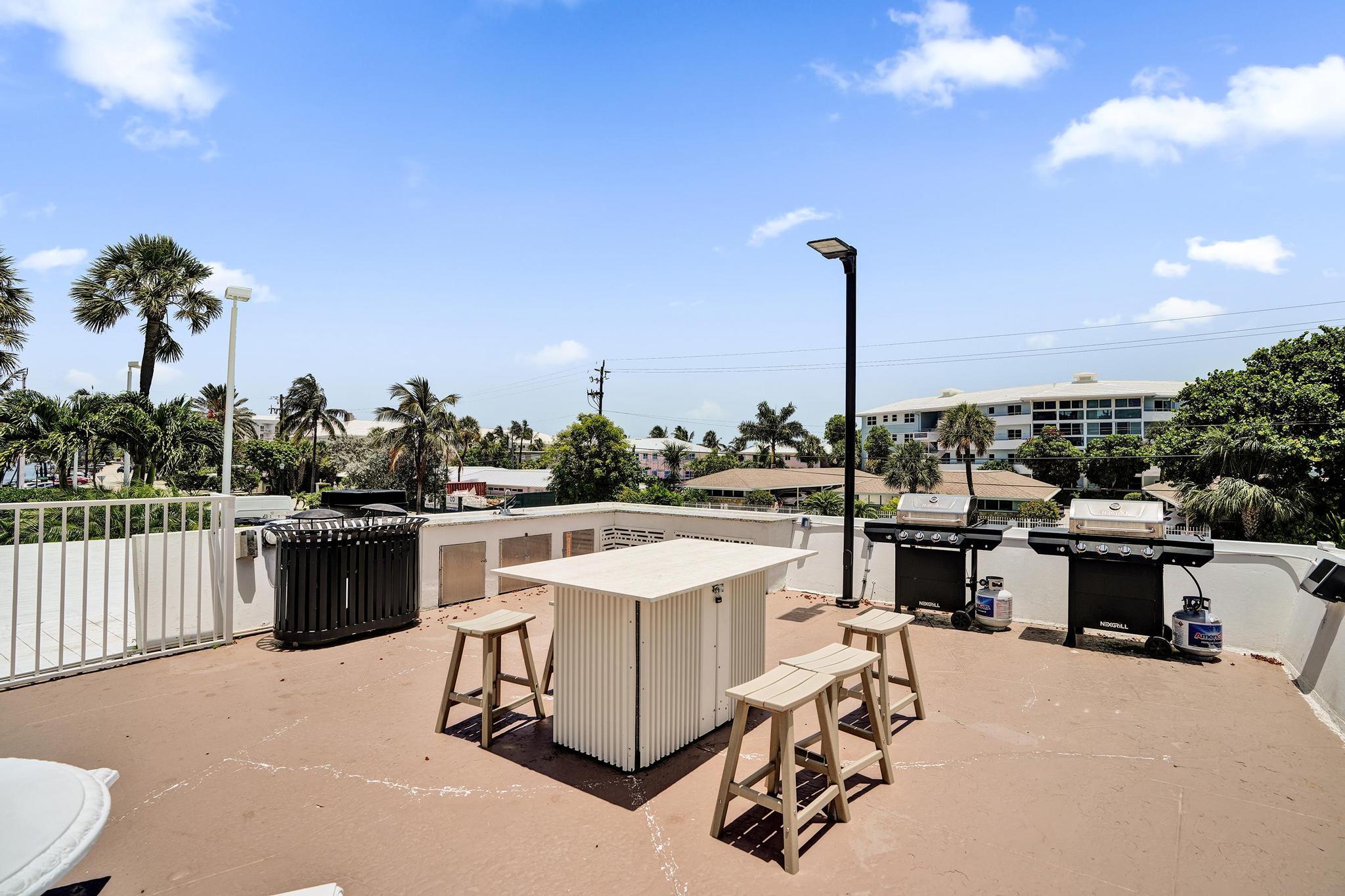 1900 S Ocean Drive 710 Property Photo 33