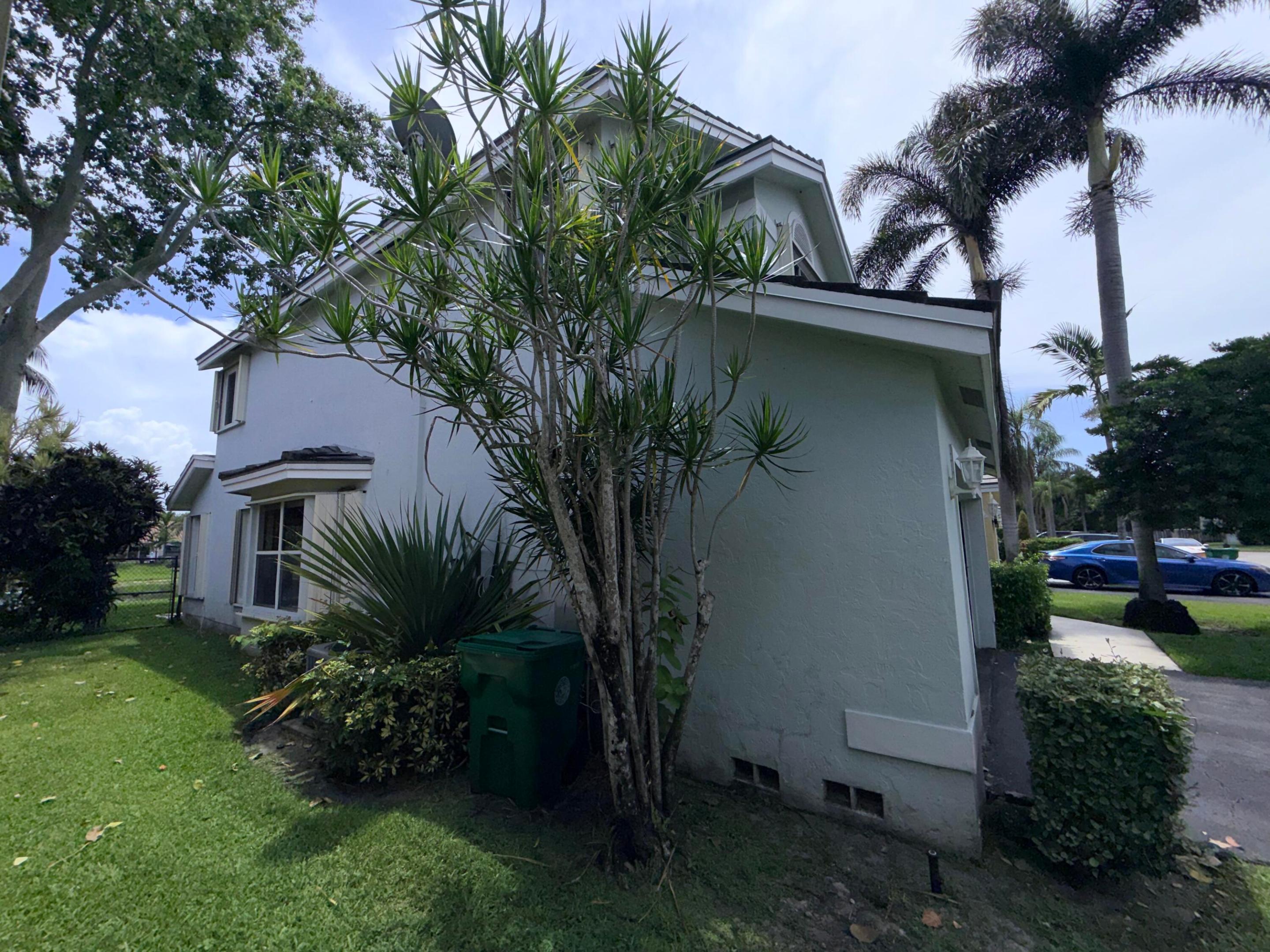 8870 Woodside Court Property Photo 13