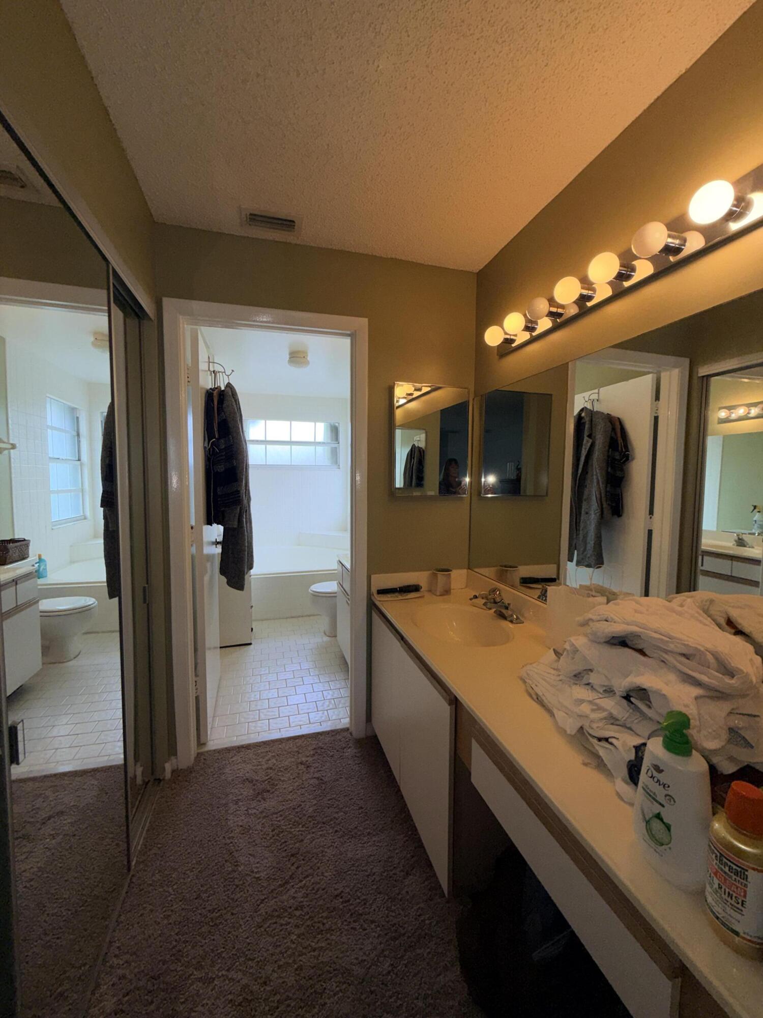 8870 Woodside Court Property Photo 28