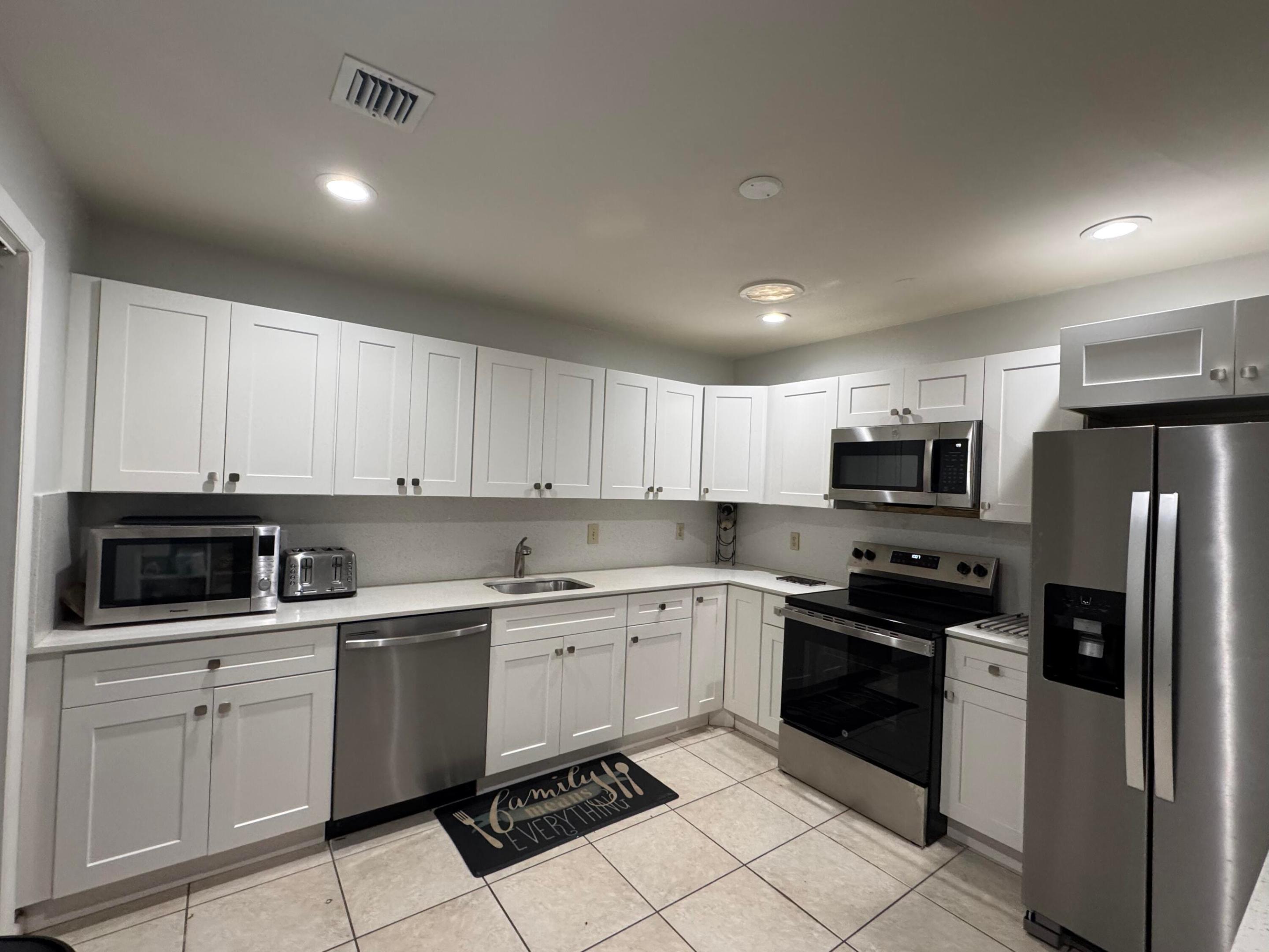 8016 AMBACH Way 18D Property Photo 1
