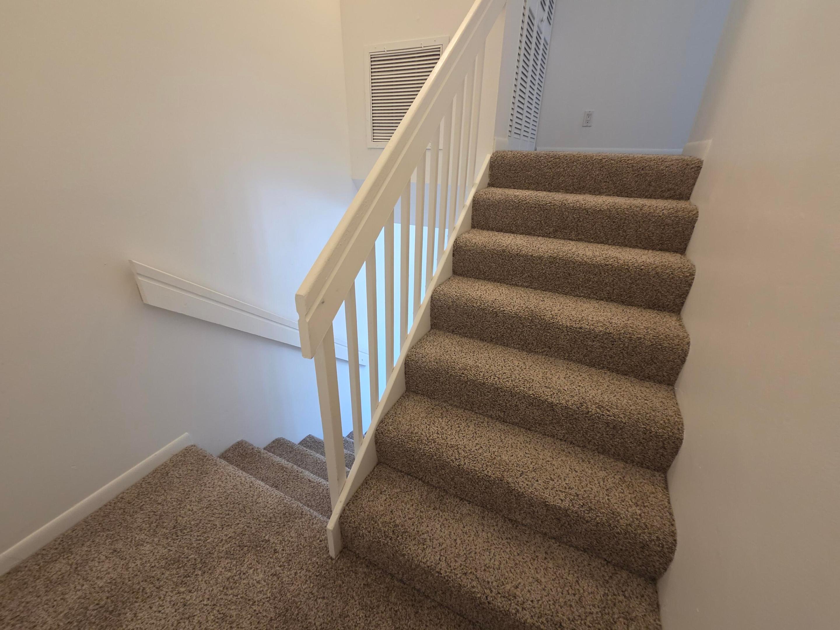 22 Springdale Circle Property Photo 17
