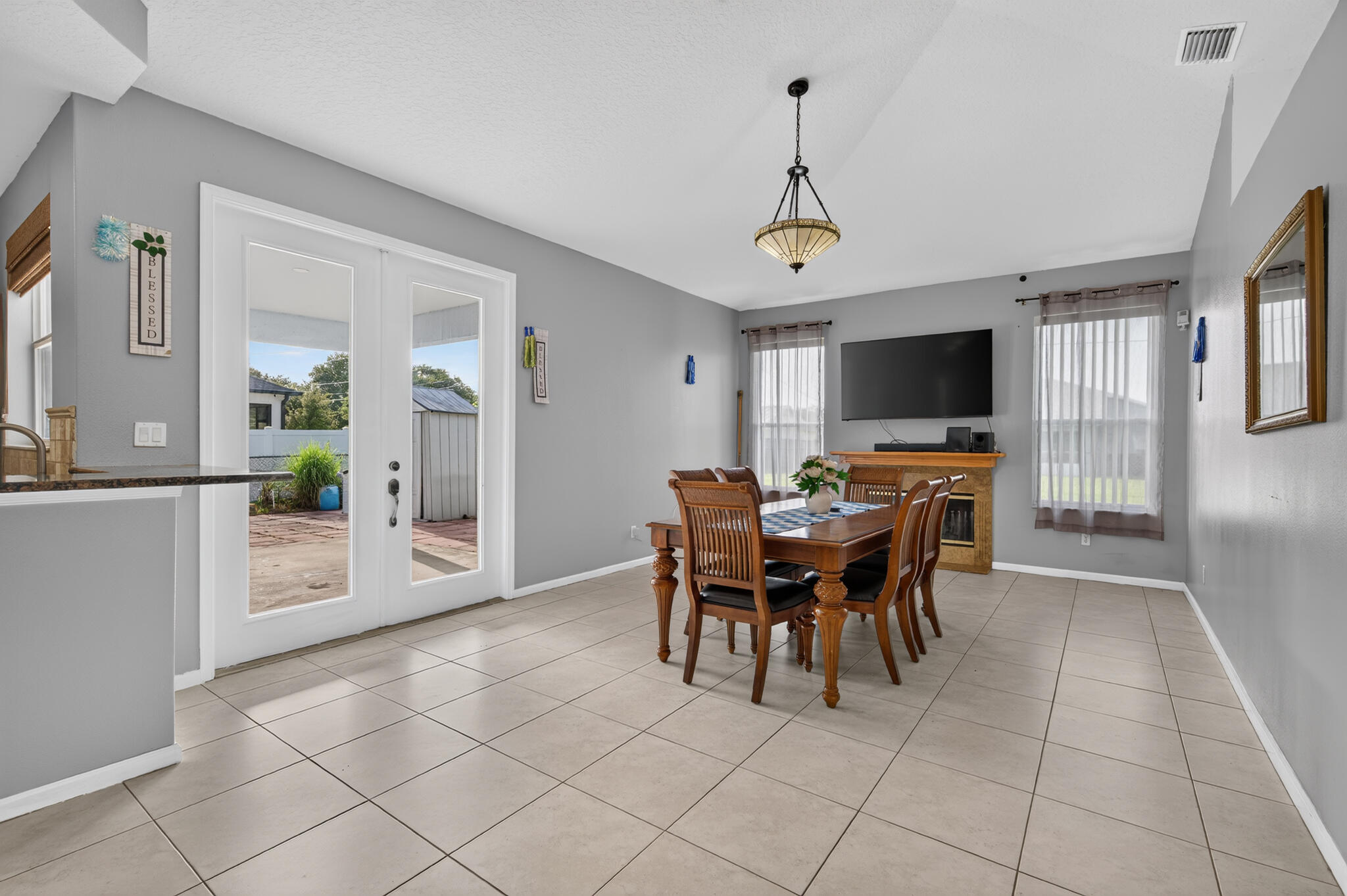 2751 Sw Palace Avenue Property Photo 4