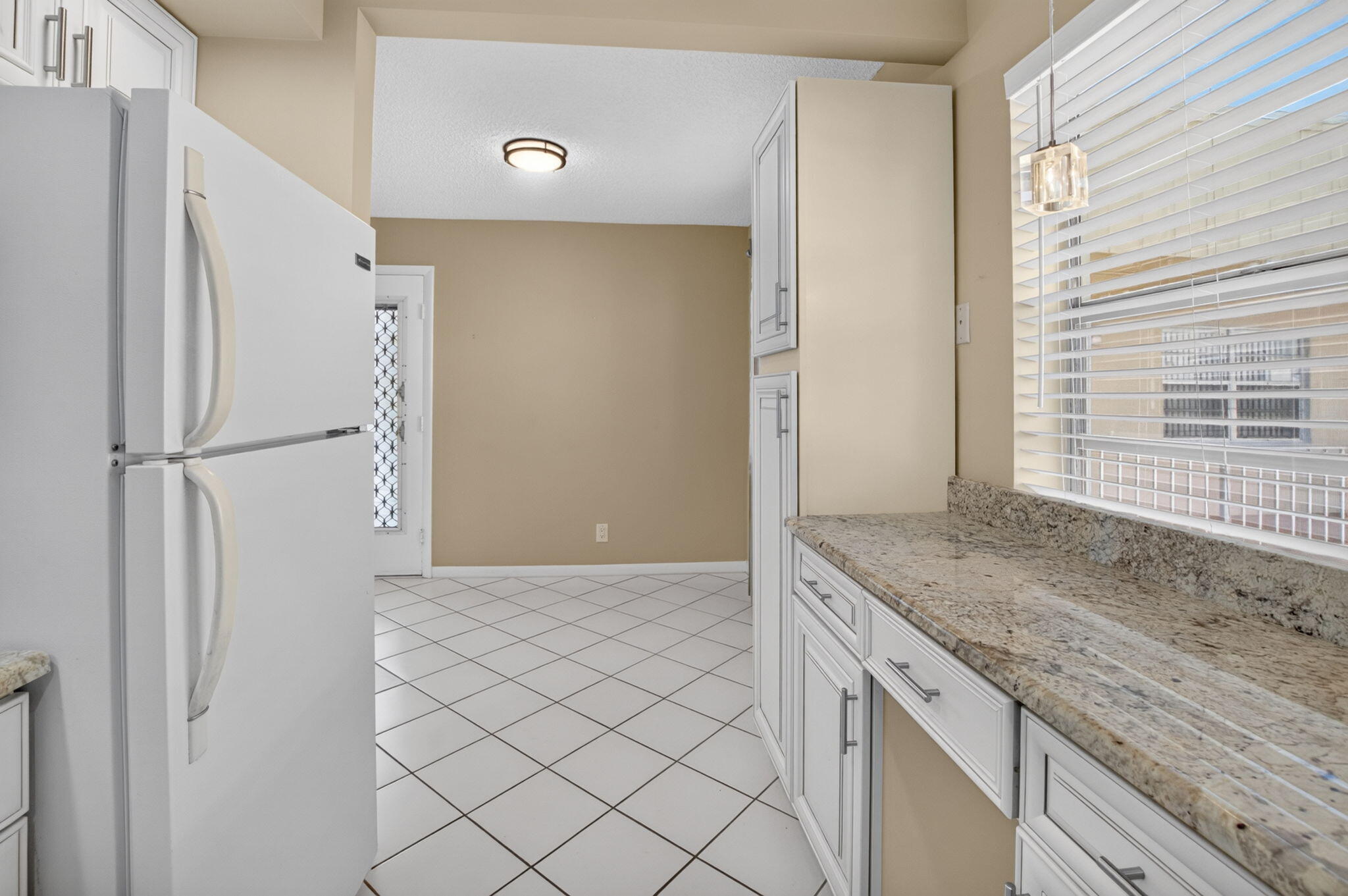 332 Capri G Property Photo 17