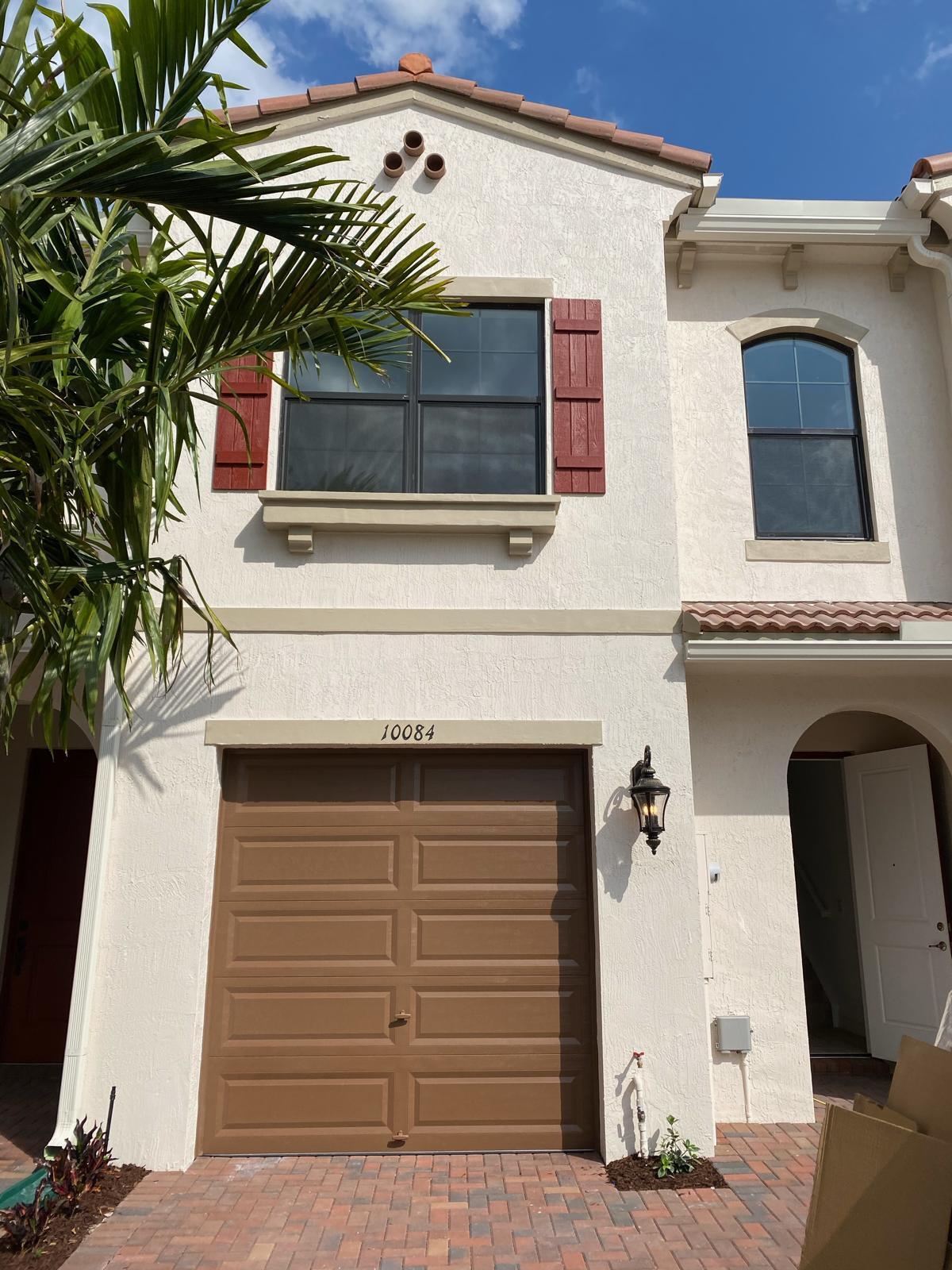 10084 Brickhill Drive Property Photo 6