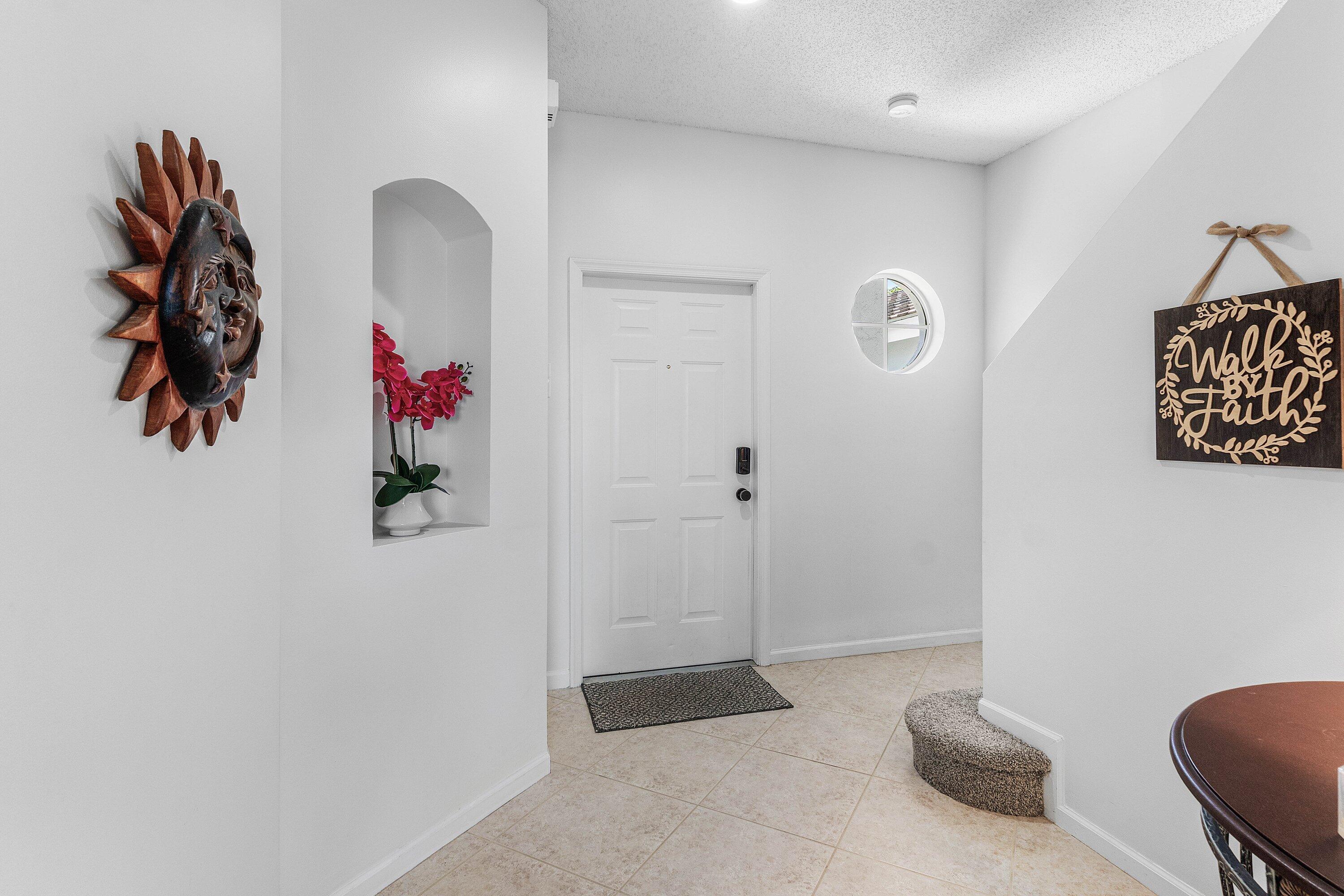 7874 Sienna Springs Drive Property Photo 3